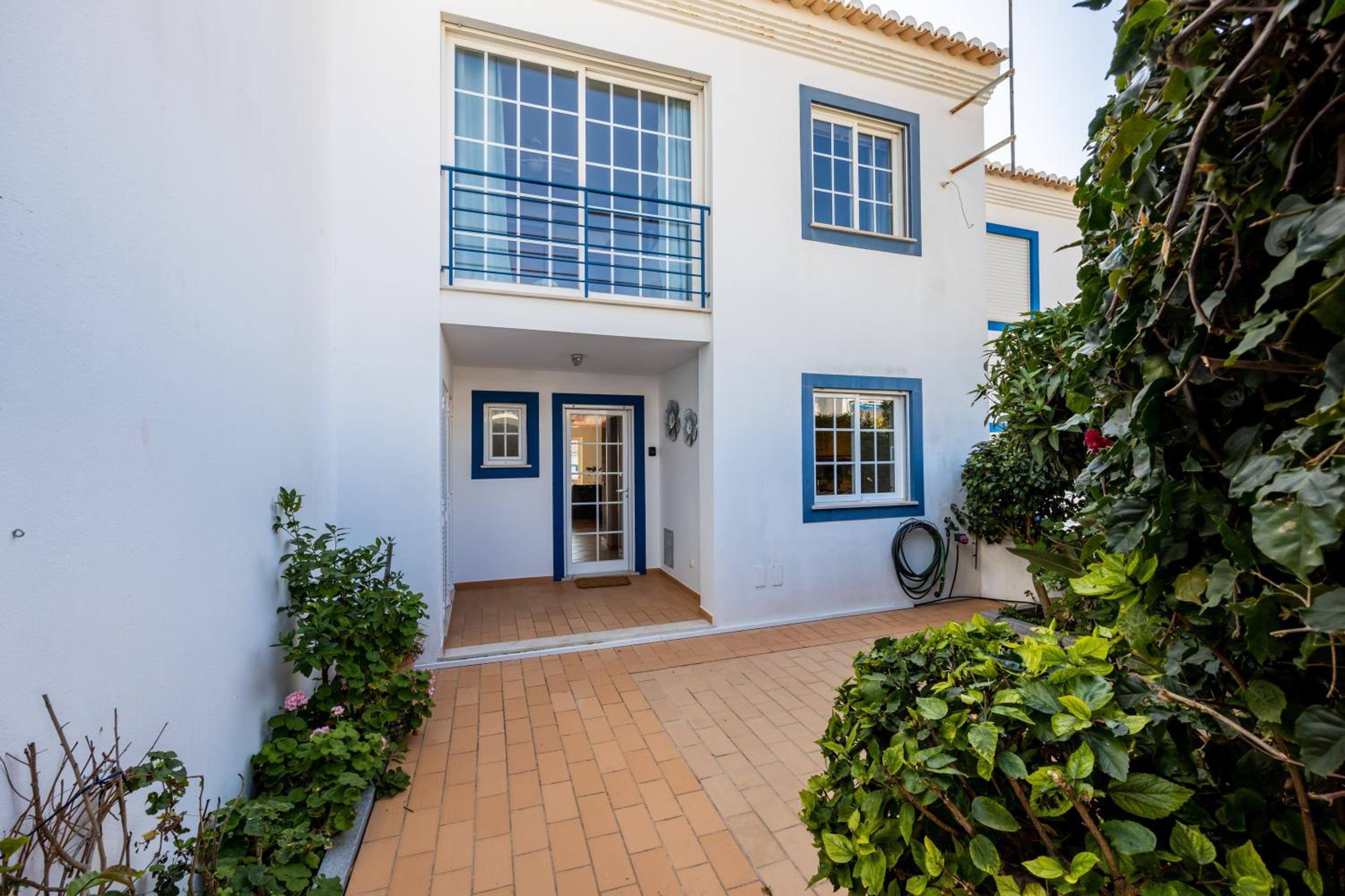 CoolHouses Luz, Lovely 3 Bed Townhouse & sea views, Casa Baía da Vida view 2