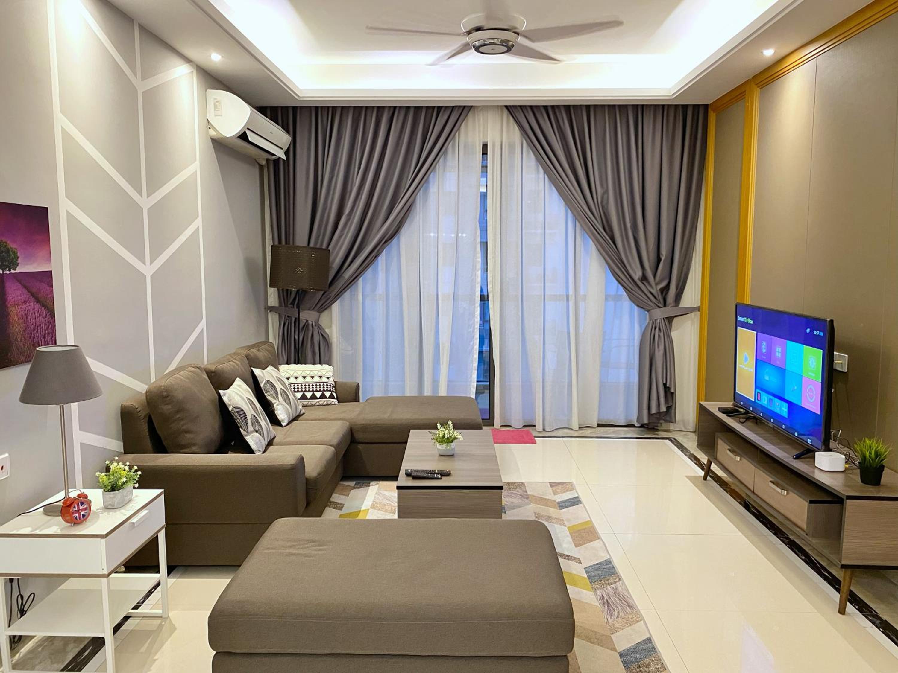 R&F Princess Cove JB Apartment Suites By SC Homestay
