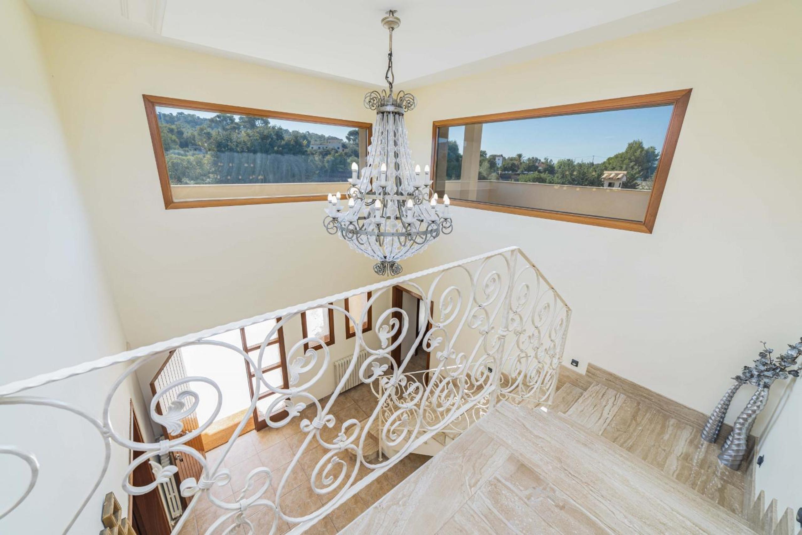 Photo 36