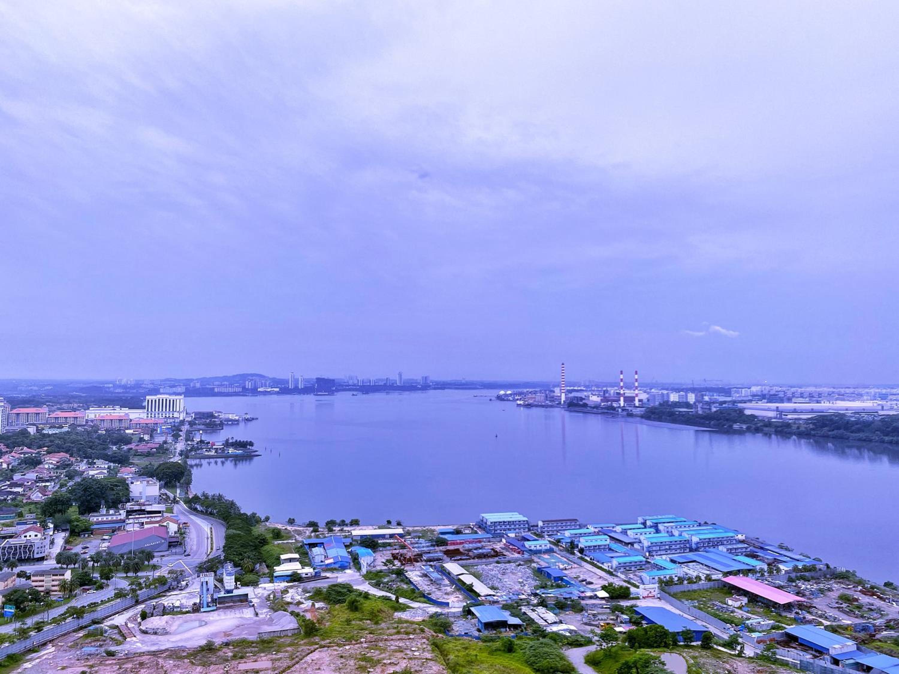 R&F Princess Cove JB Apartment Suites By SC Homestay