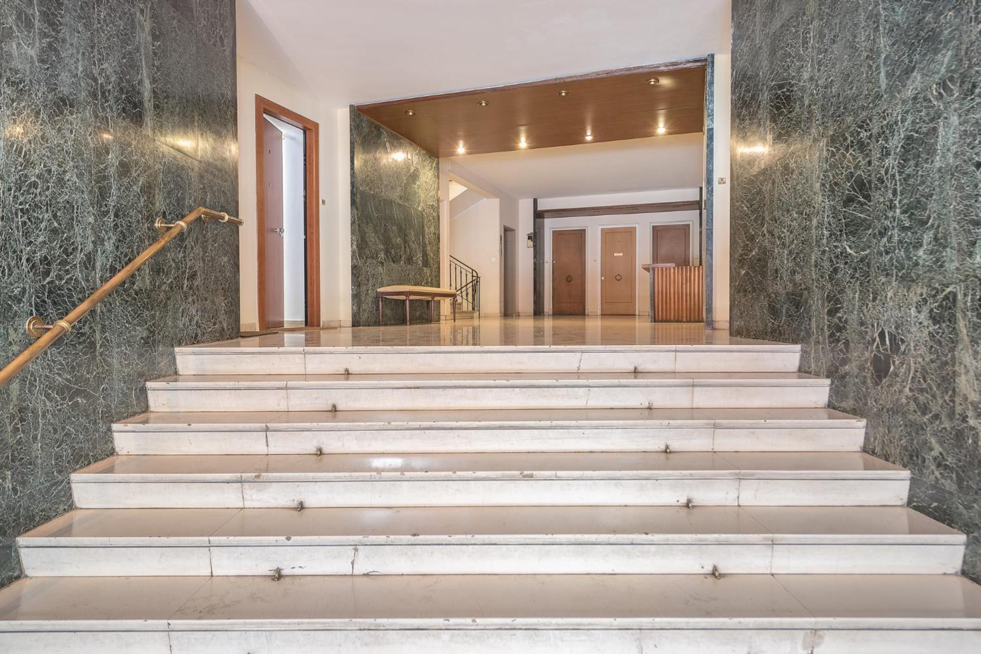 Stylish Luxury Apartment at Ampelokipi Metro station