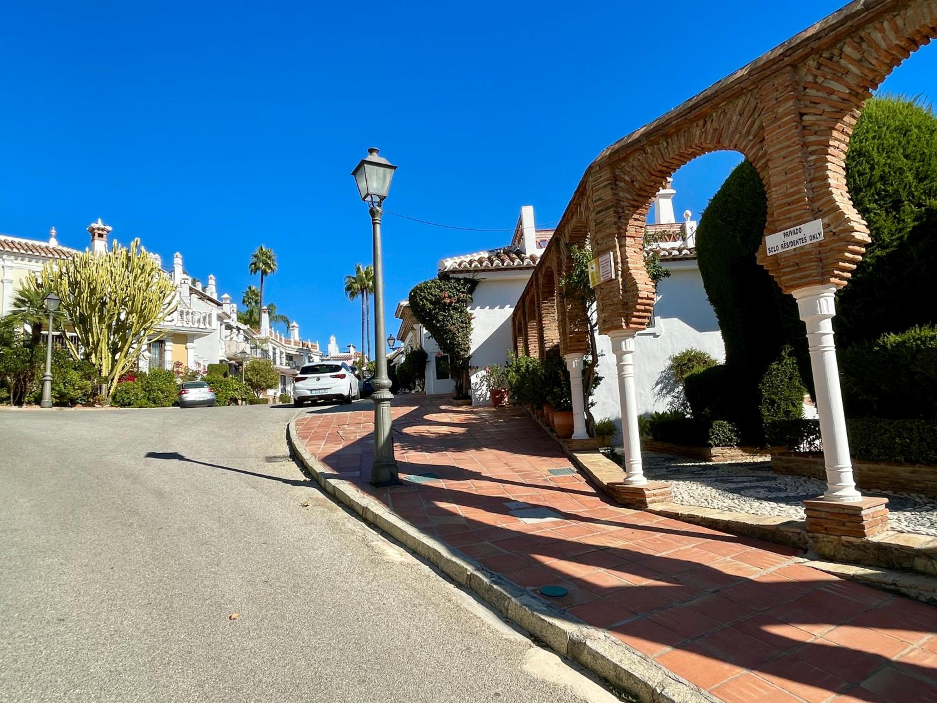 Semidetached Duplex home at Puebla Aida, Mijas Golf with pool, golf and sea views