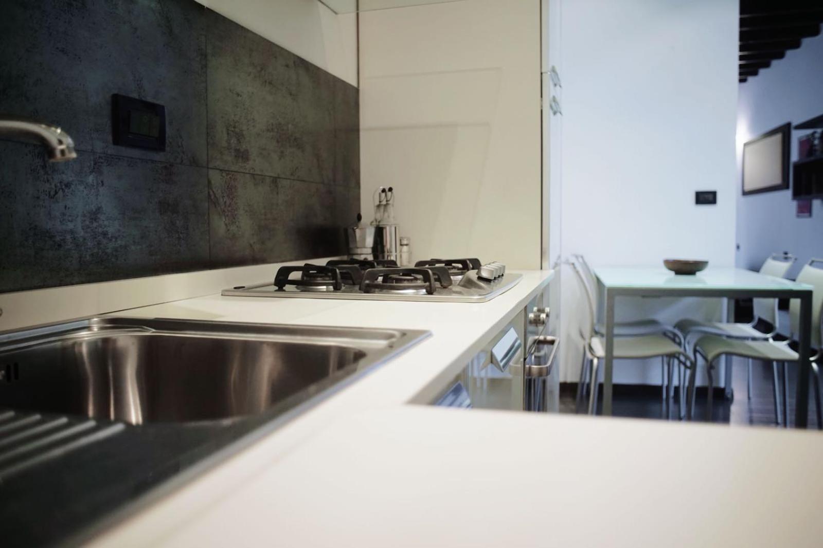 Casa Falco by HAPPYHOSTORINO