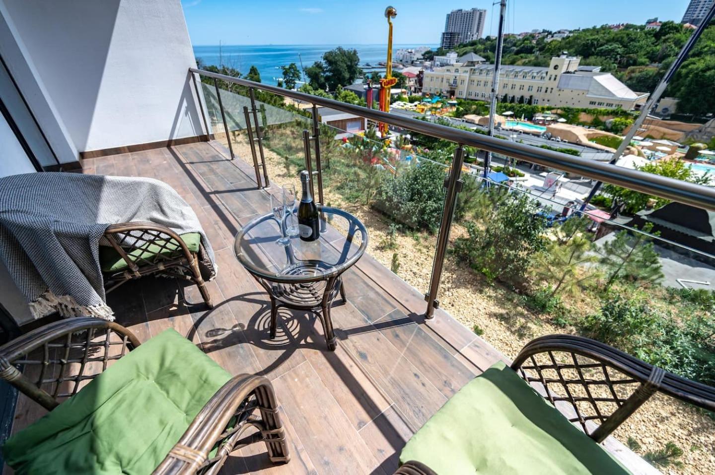 balance & terrace