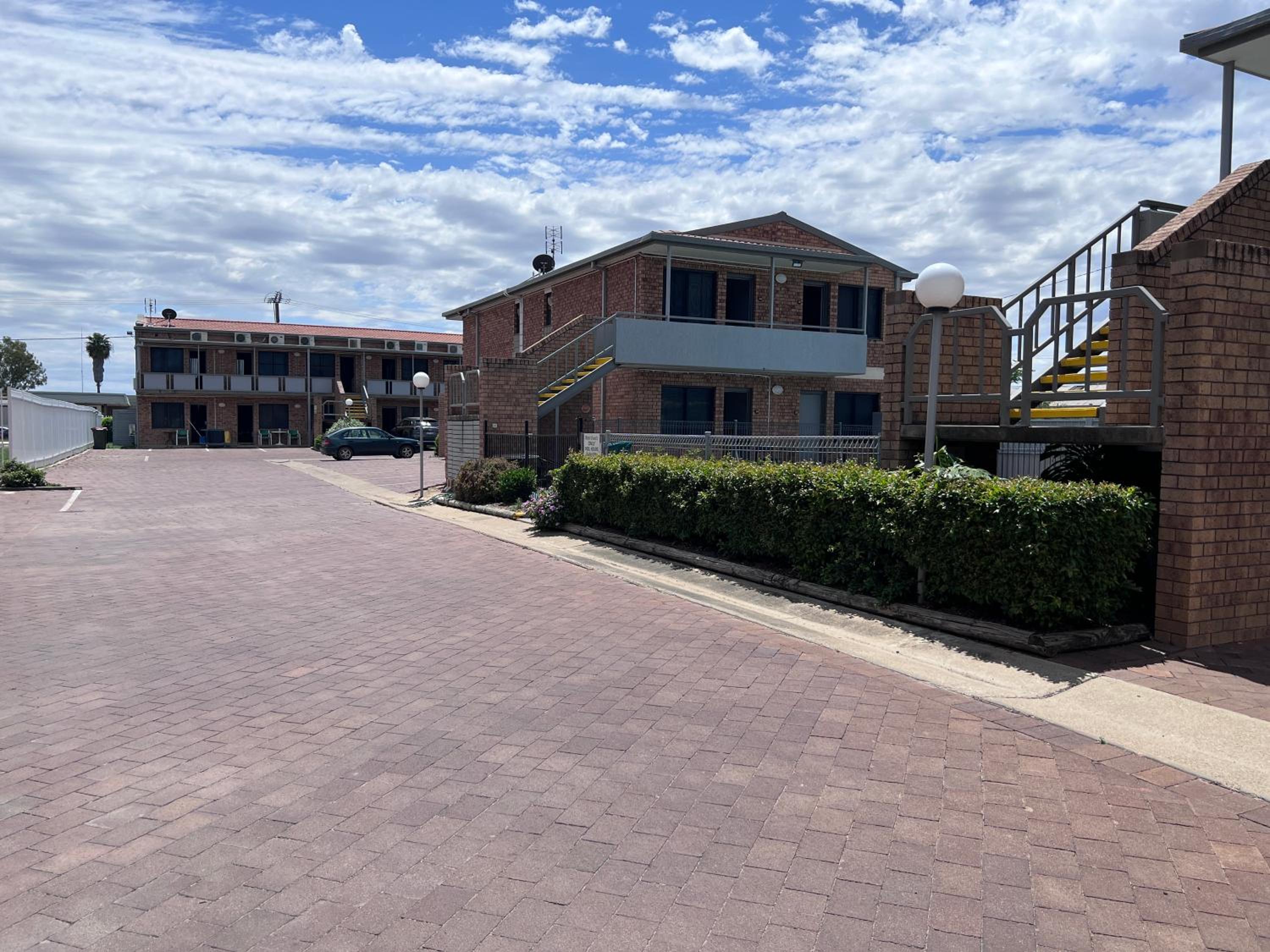 Spa Village Motel