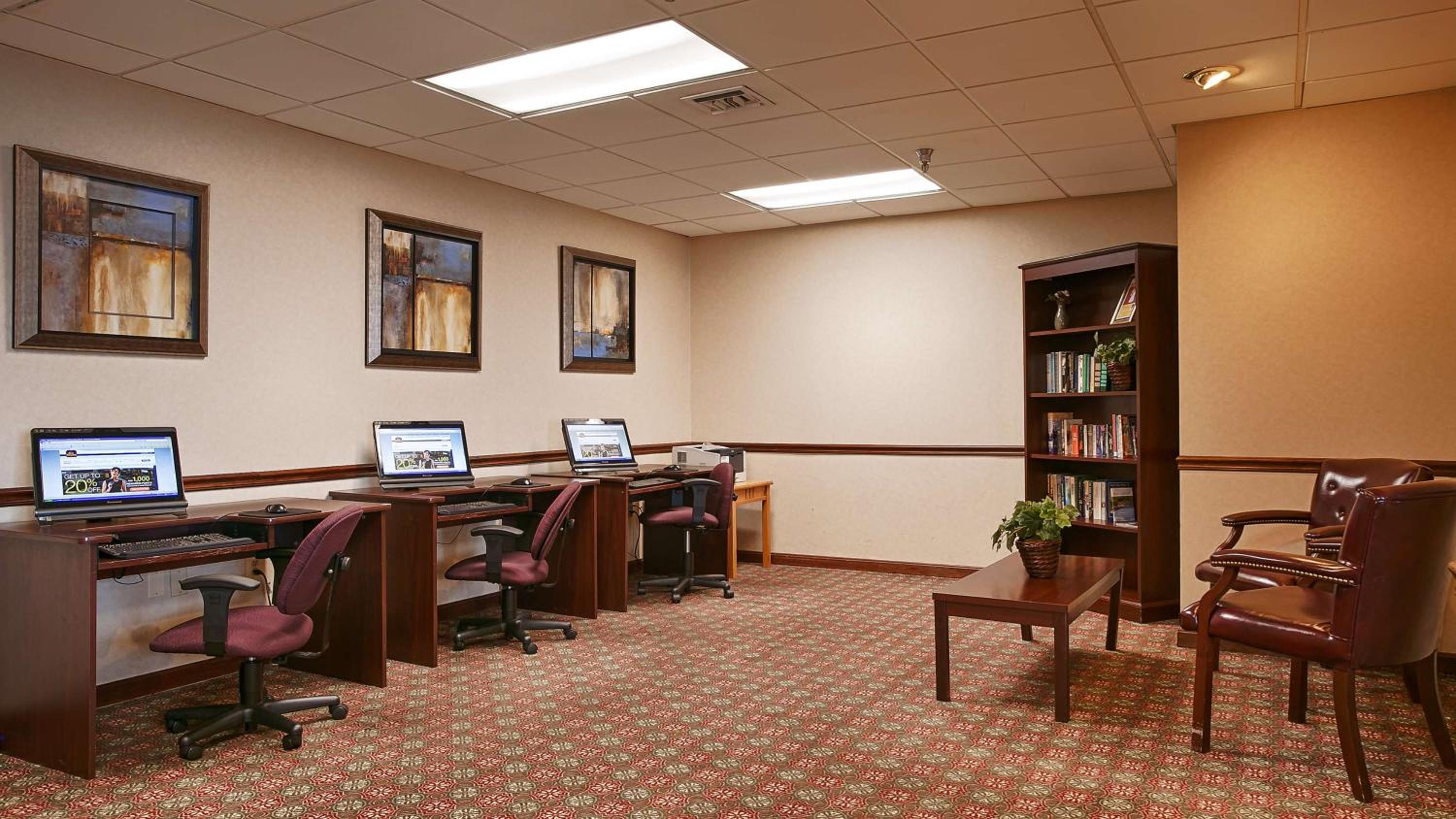 Best Western Plus Hotel Conference Center - Property Image 13