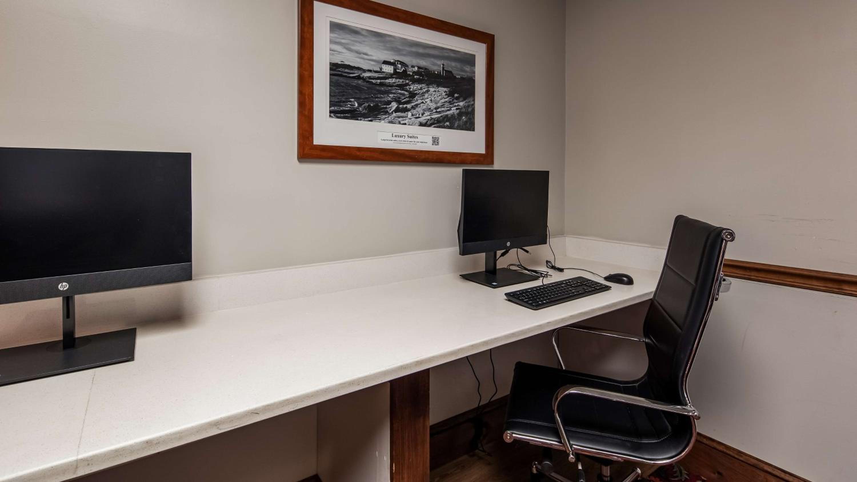 Portsmouth Vacations - Best Western Plus Portsmouth Hotel Suites - Property Image 35