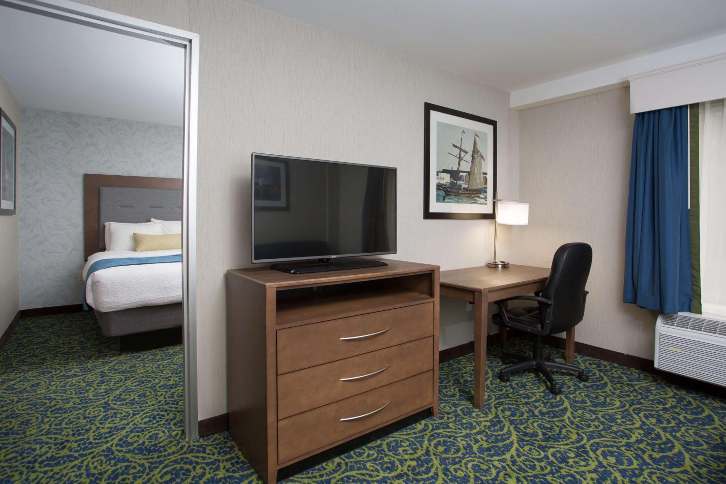 Portsmouth Vacations - Best Western Plus Portsmouth Hotel Suites - Property Image 14