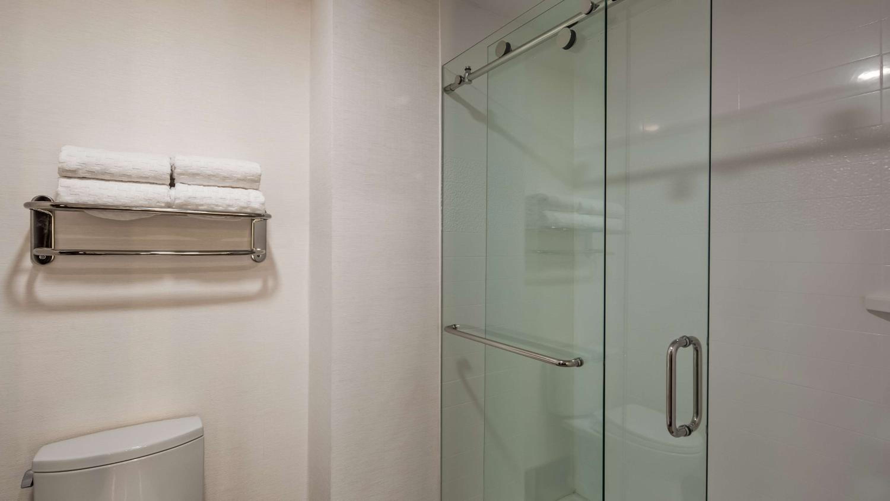 Portsmouth Vacations - Best Western Plus Portsmouth Hotel Suites - Property Image 18