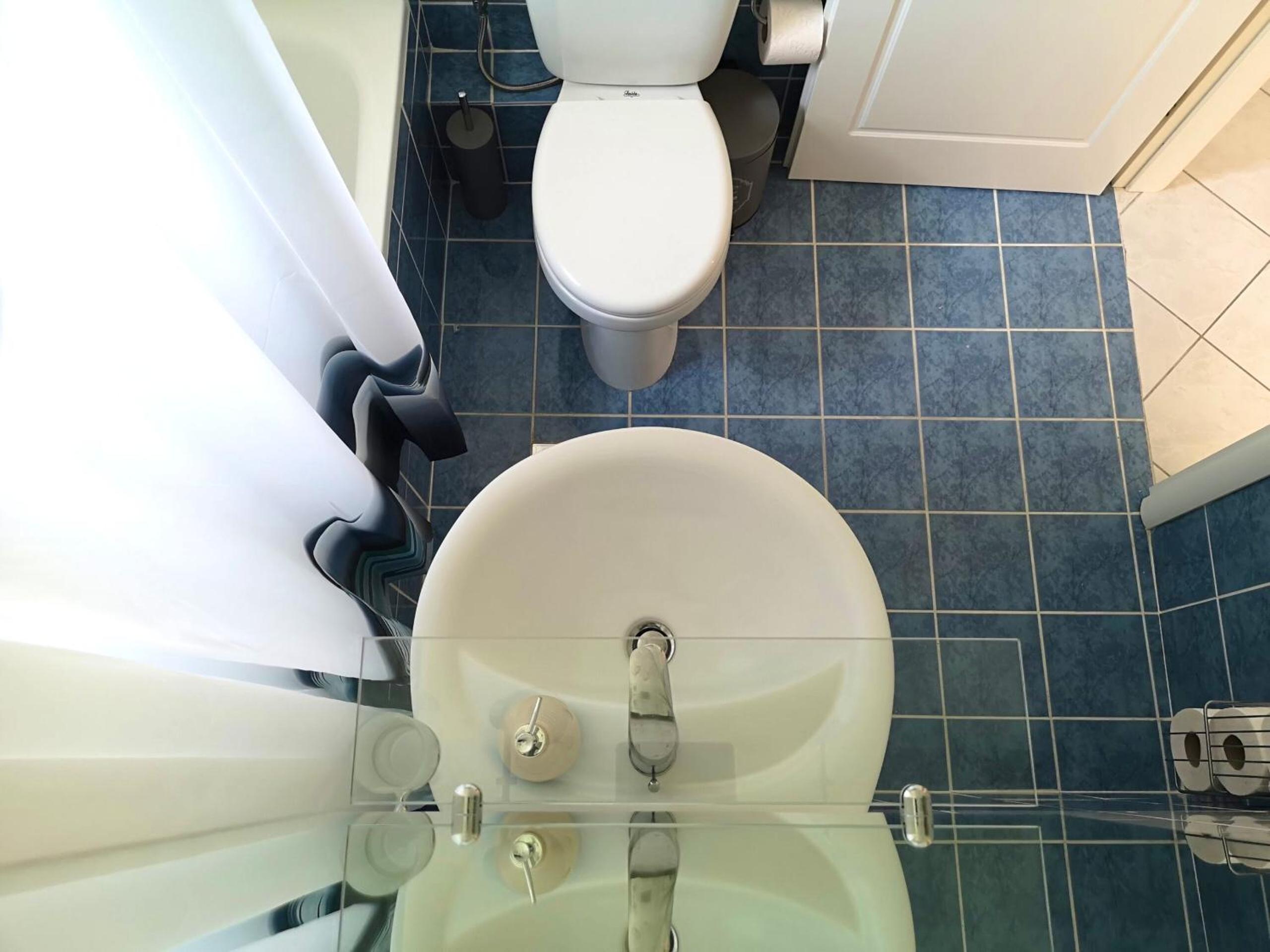 Angelland Luxury Suites photo 4