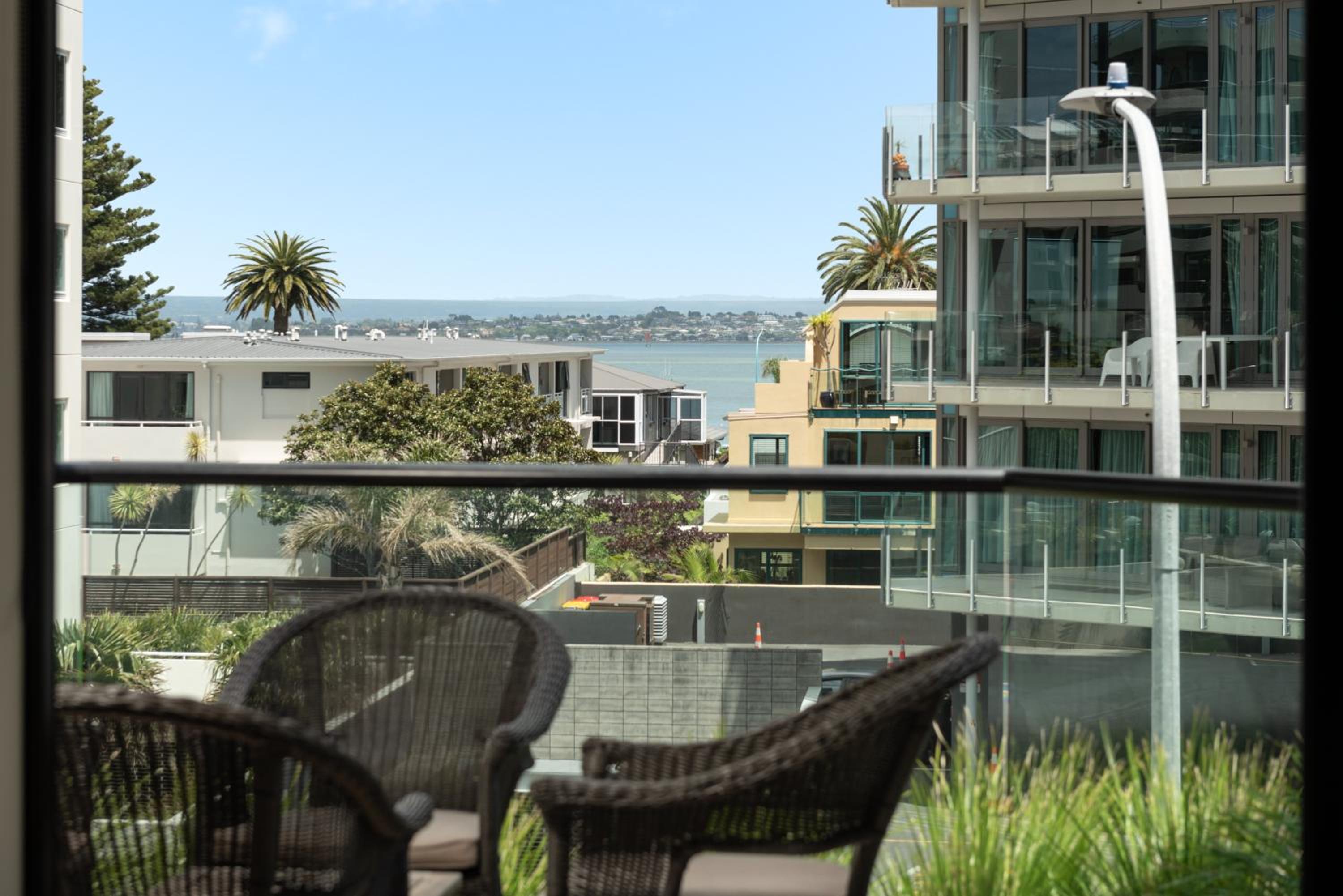 Modern Mount apartment in top location view 5