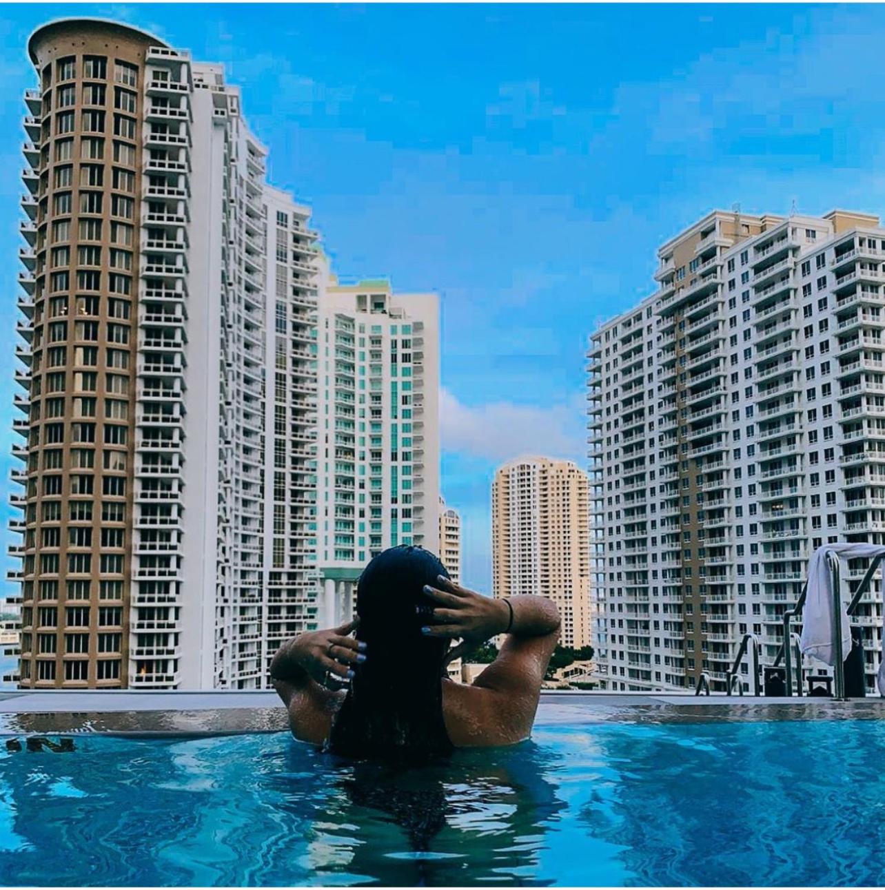 Sun&Sea IconBrickell Unit