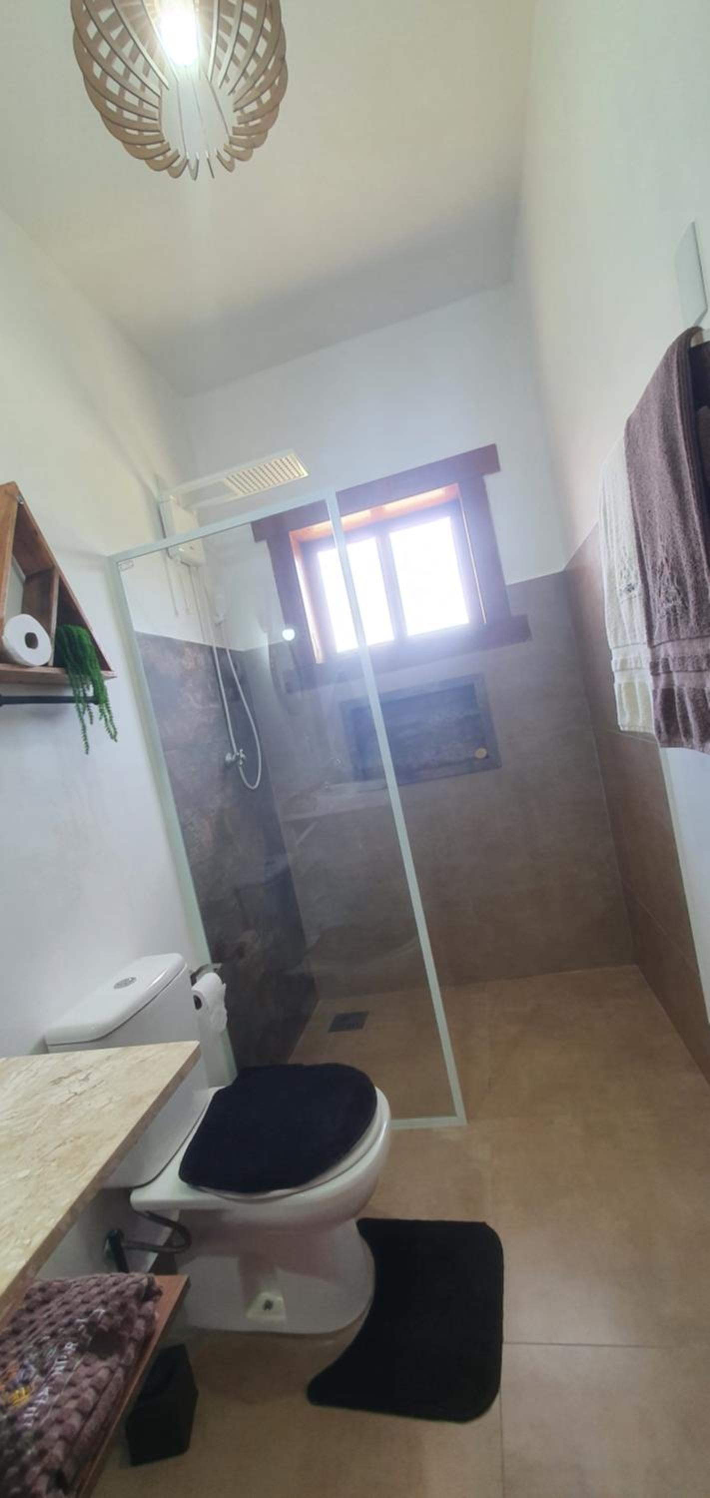 Ellementares Guest House