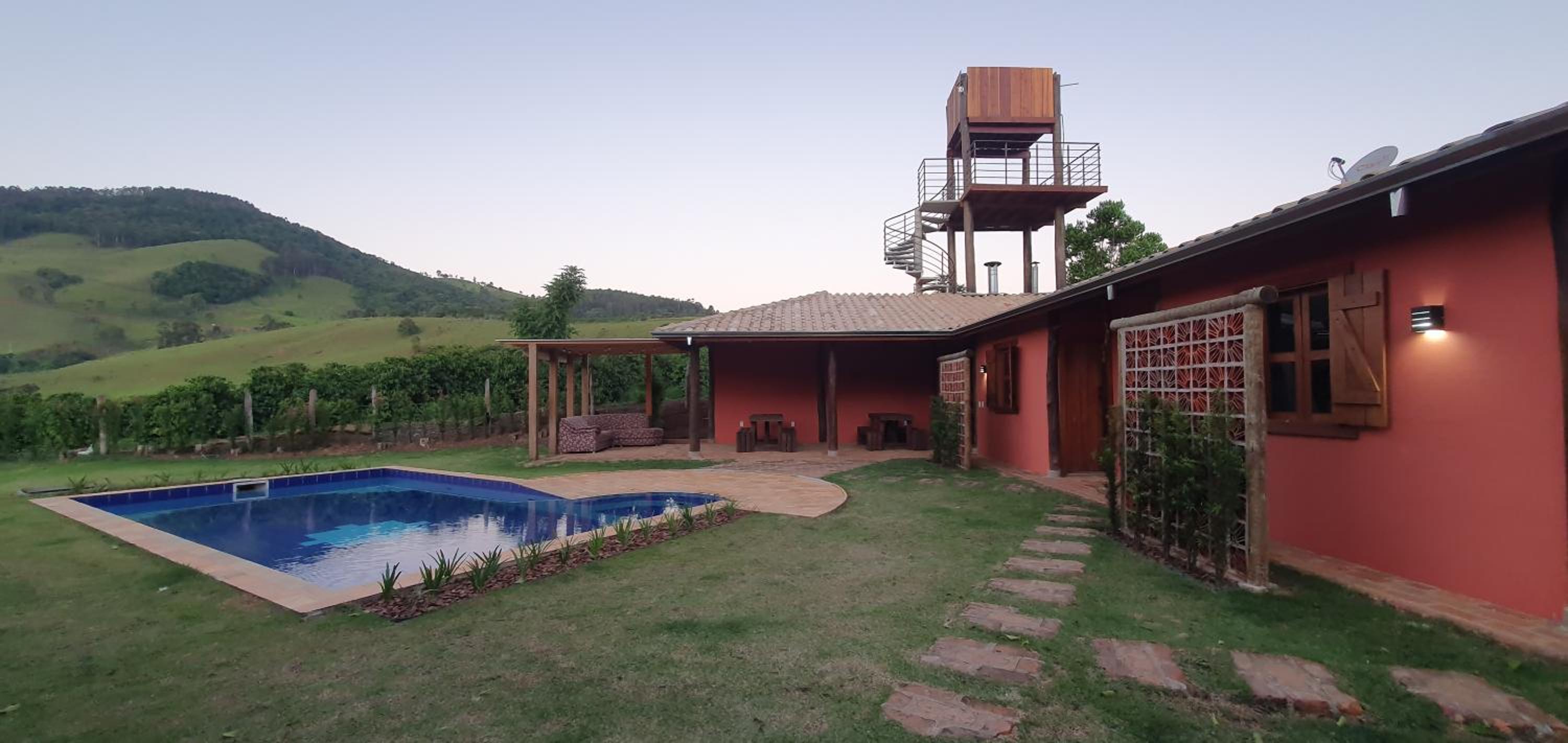 Ellementares Guest House