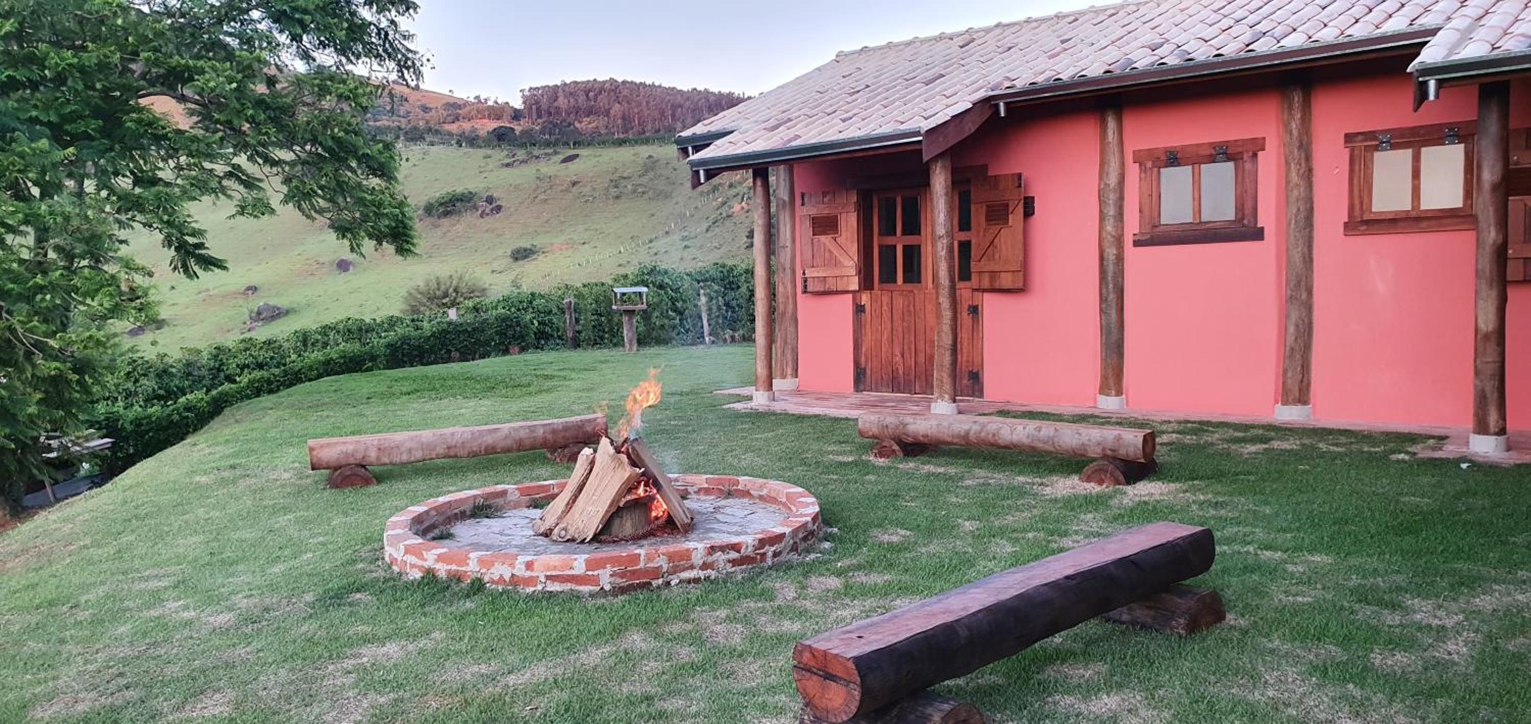 Ellementares Guest House