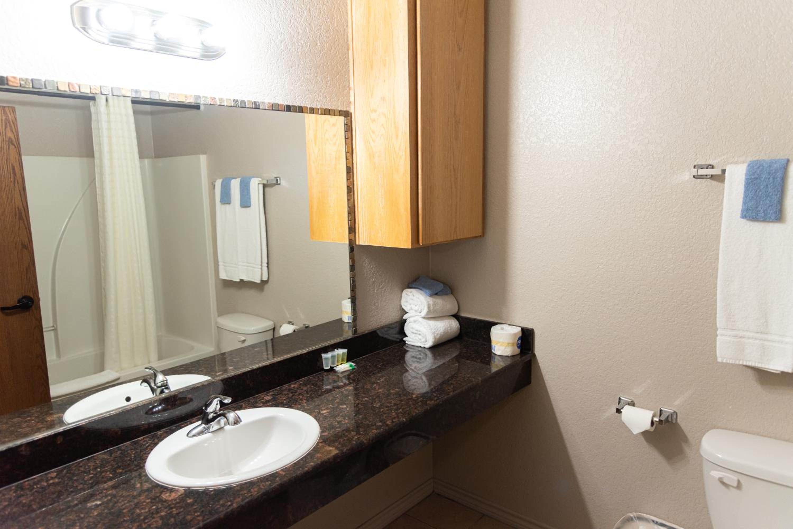 Premium Inn and Suites