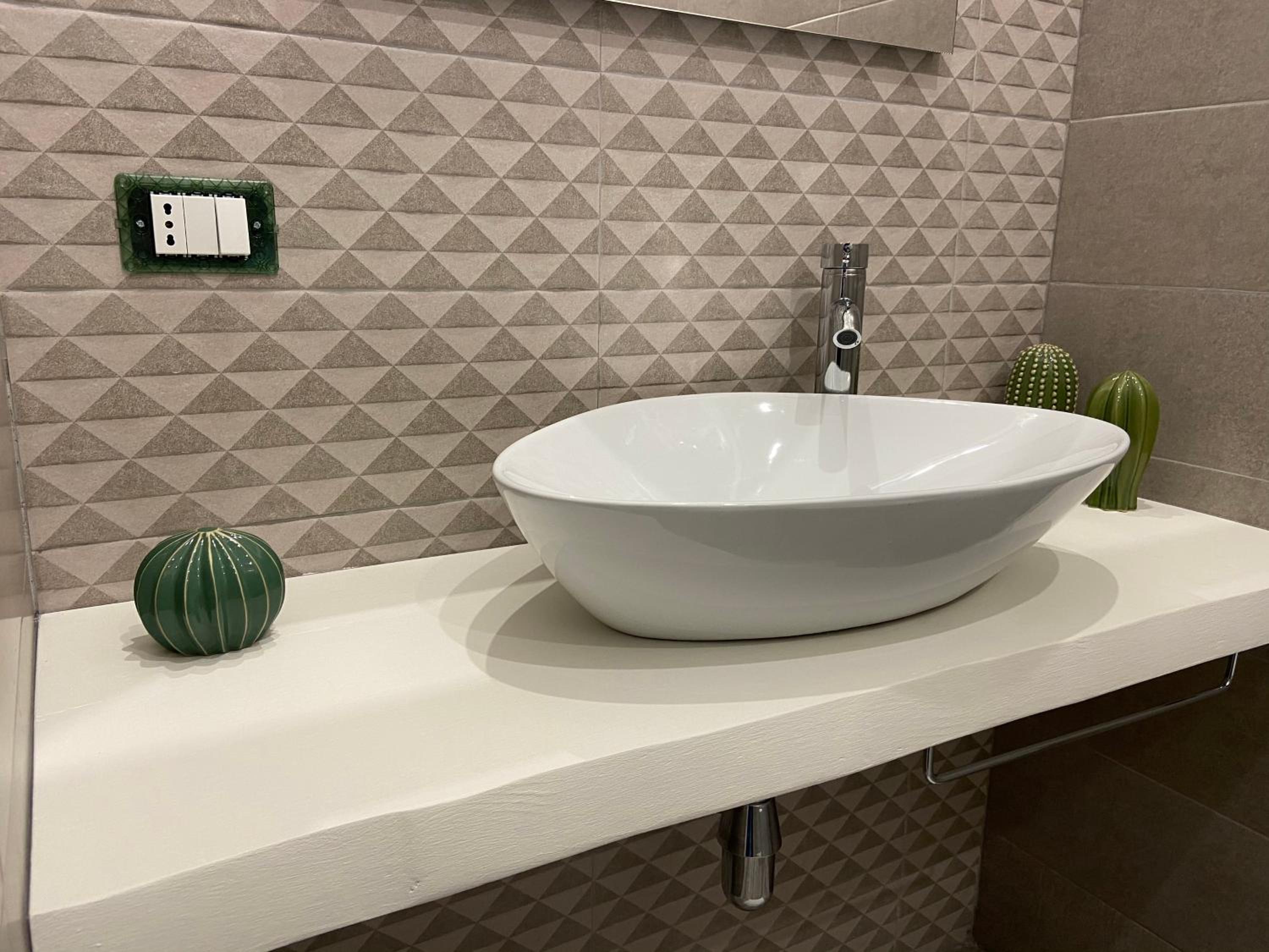 Room27 en Taranto — bathroom