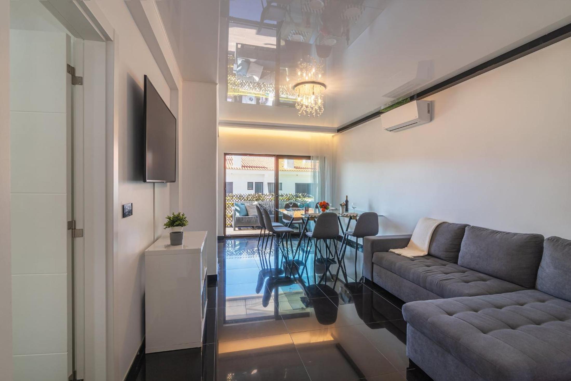 Vilamoura Premium Apartment With Pool by Homing view 3
