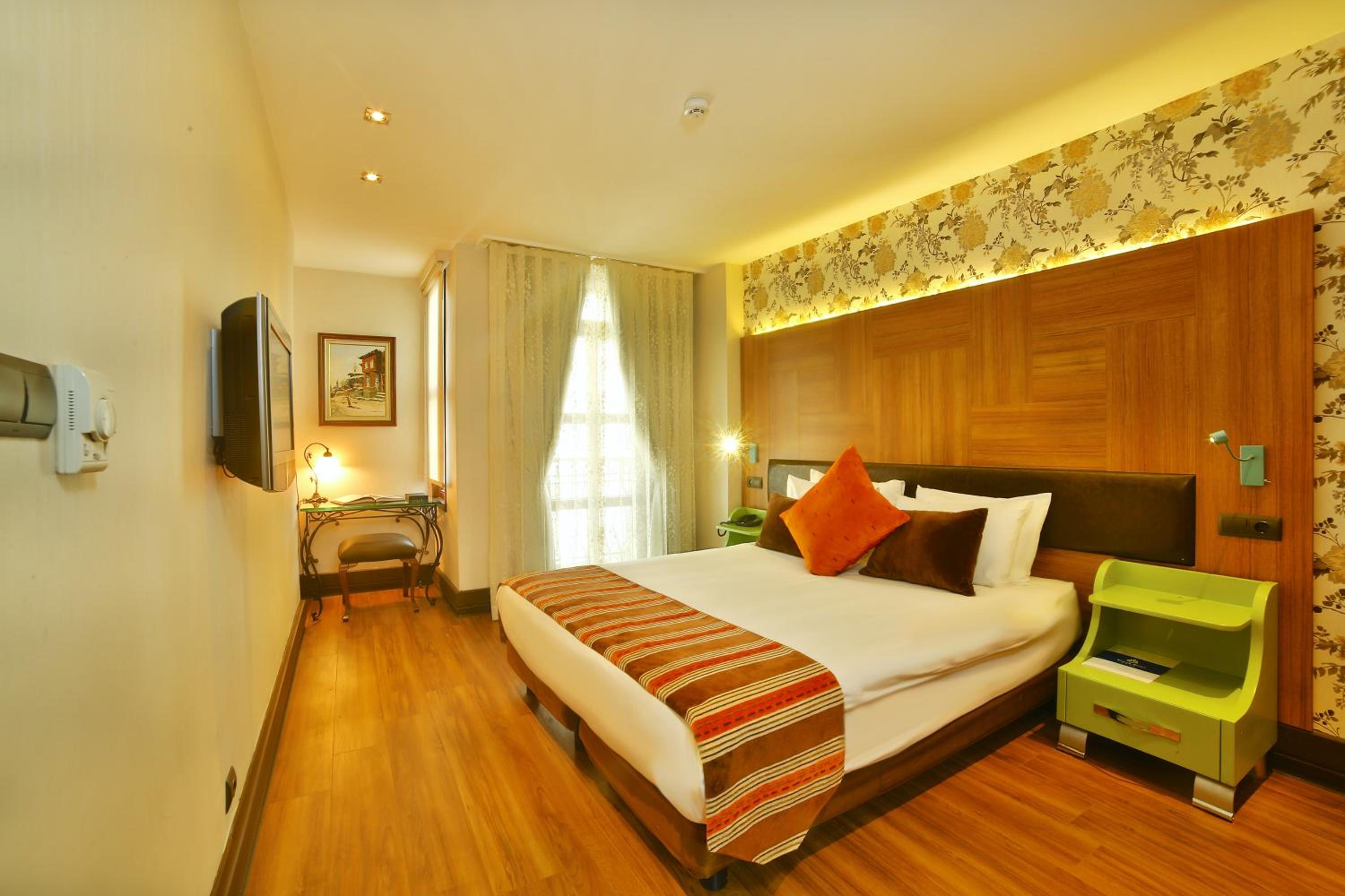Konak Hotel Taksim - Image 32