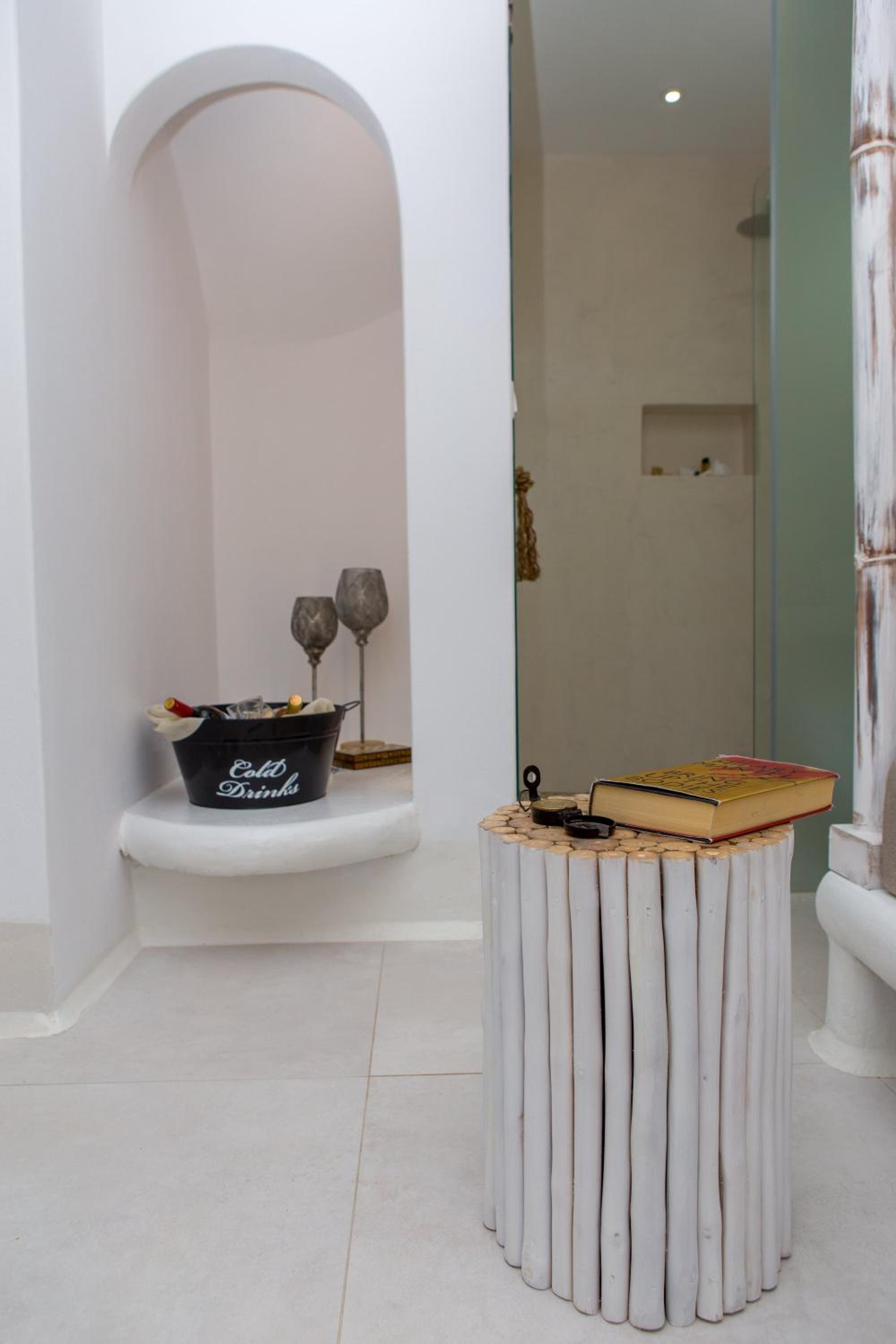 Naxian Lounge Villas