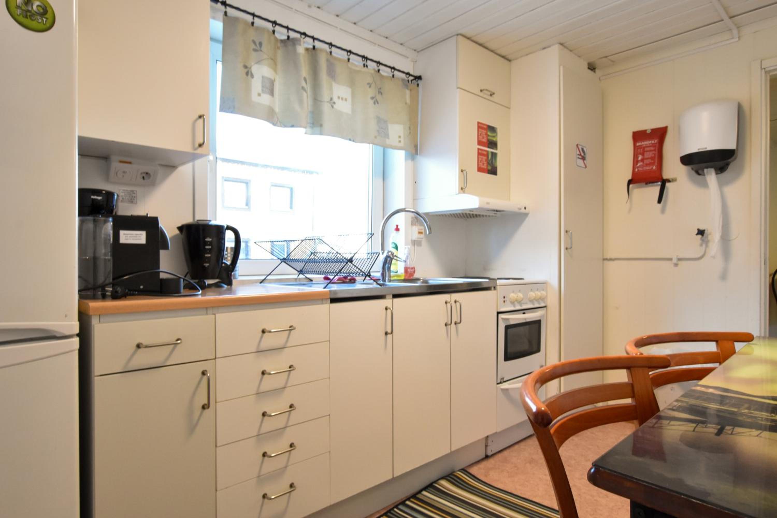 Abisko Guesthouse & Activities
