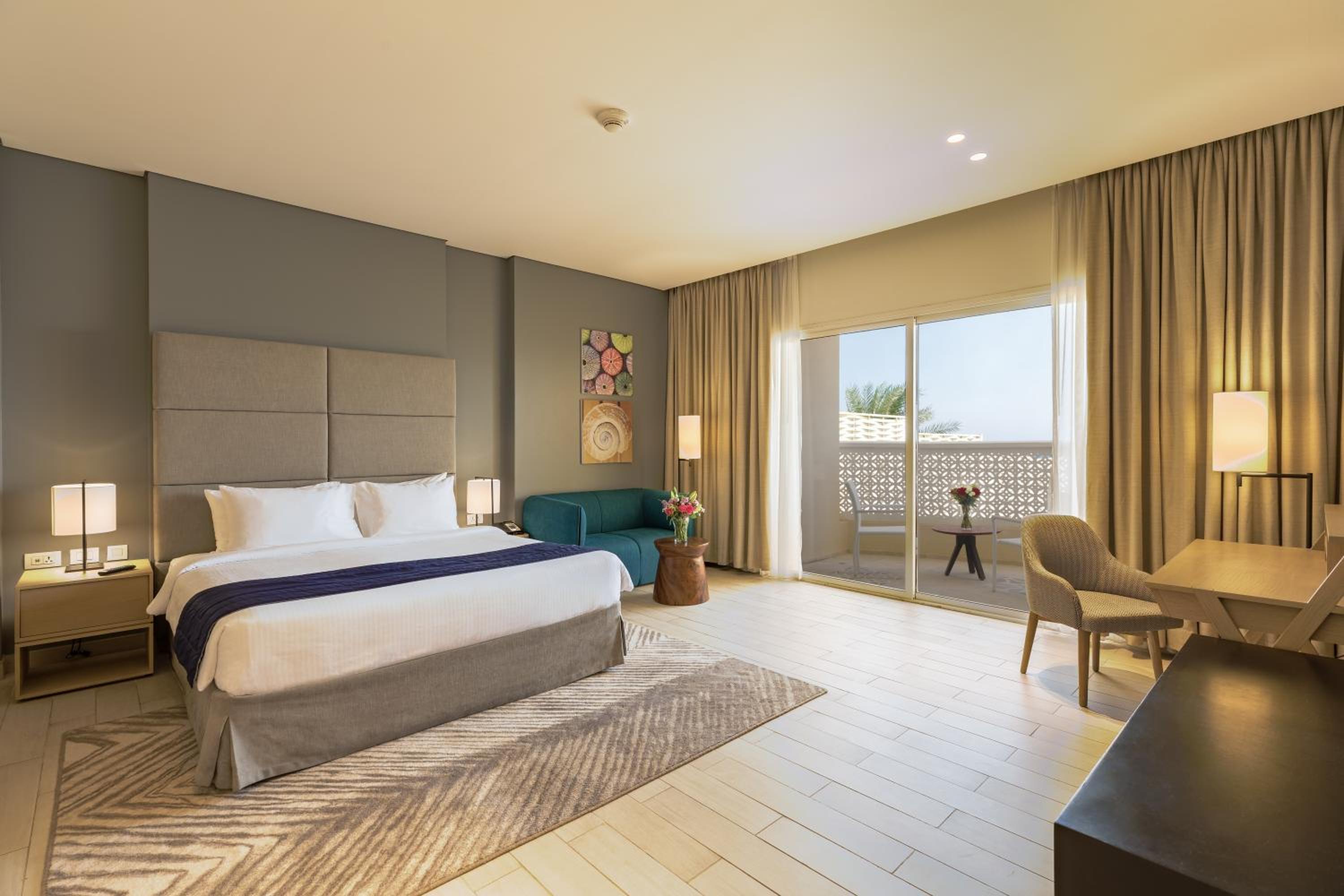 Sealine Beach, a Murwab Resort