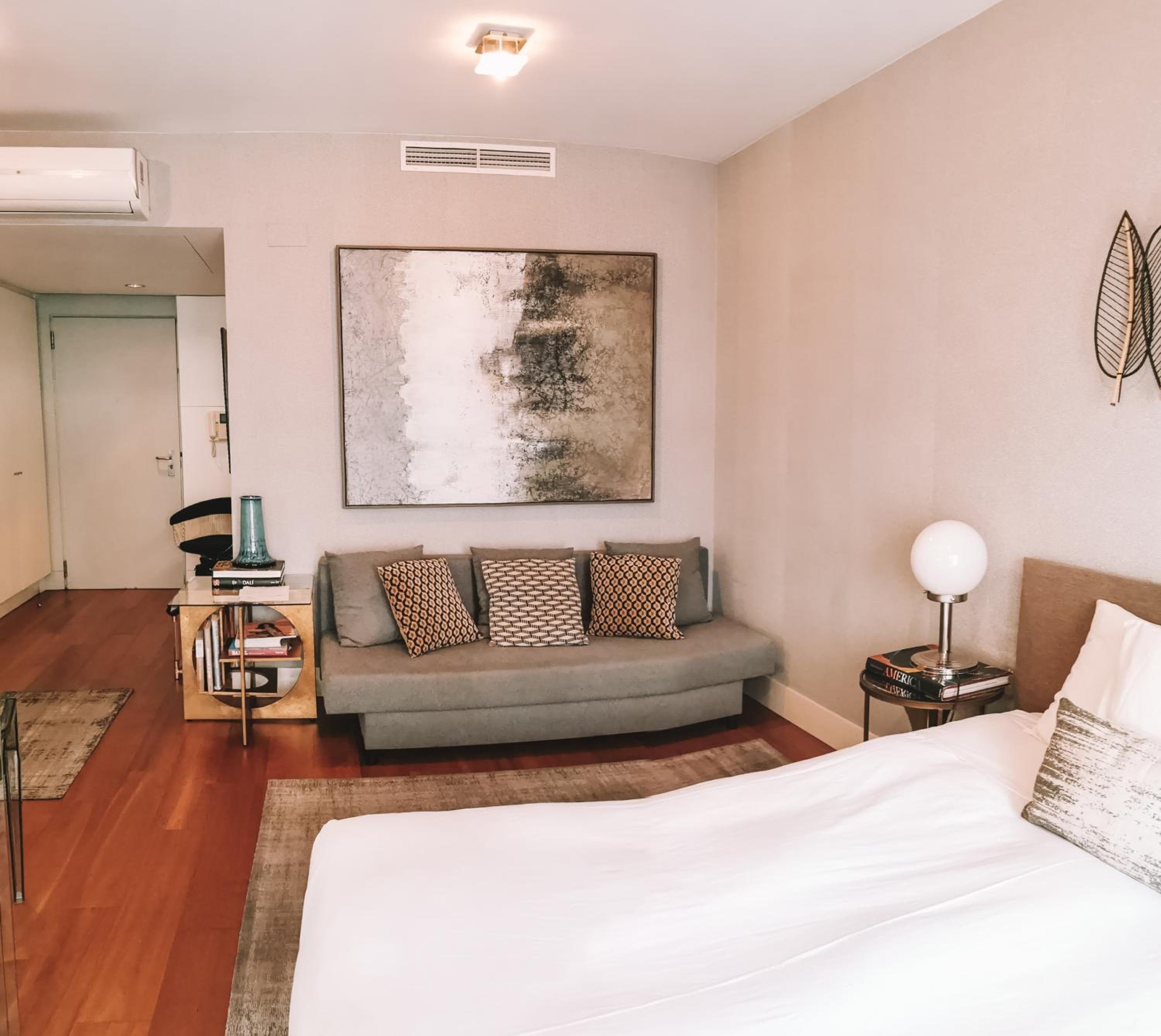 Lisbon Bairro Alto Apartments Free Parking view 3
