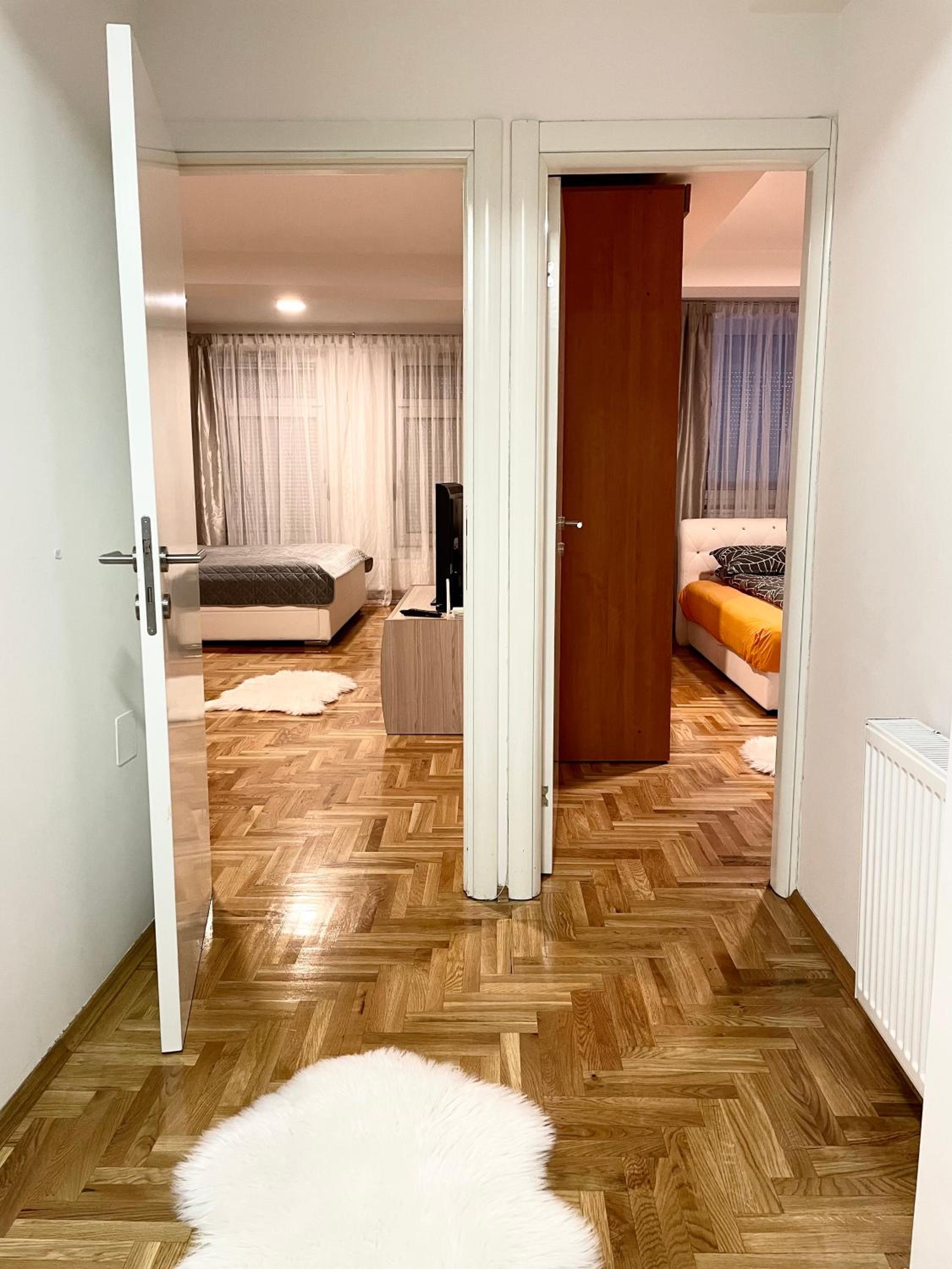 Apartman CITY CENTER 1-šetalište