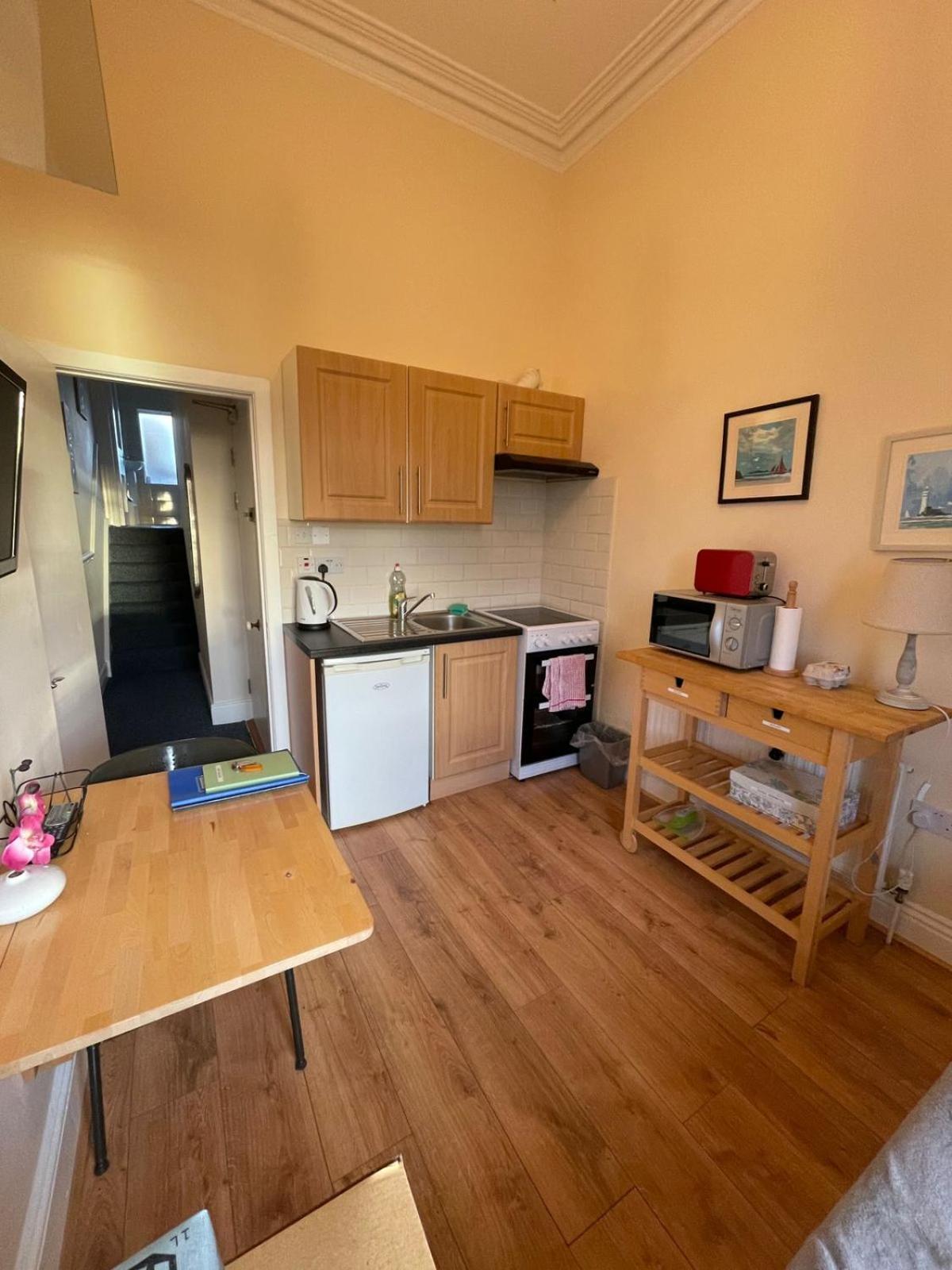 Glencourt Apartments