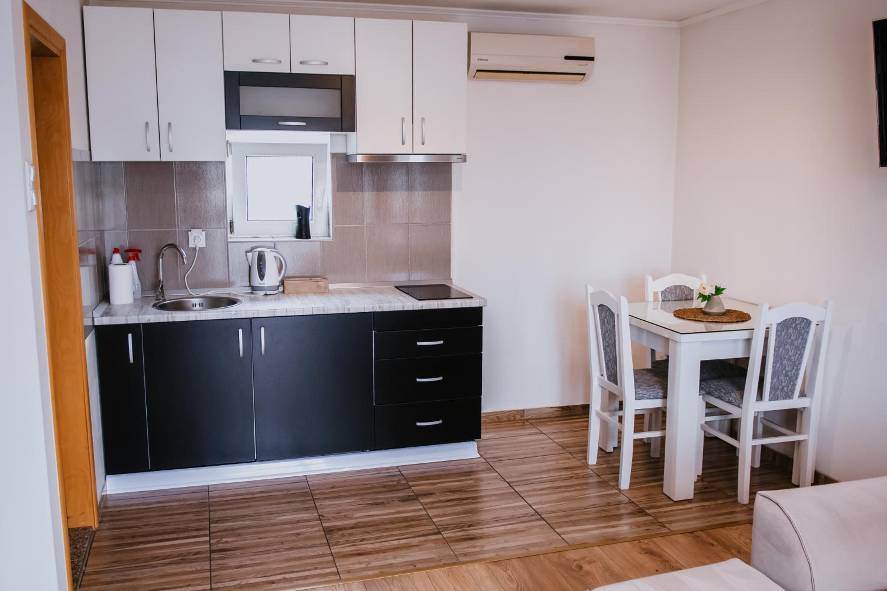 Studio Apartment Dzungla view 5
