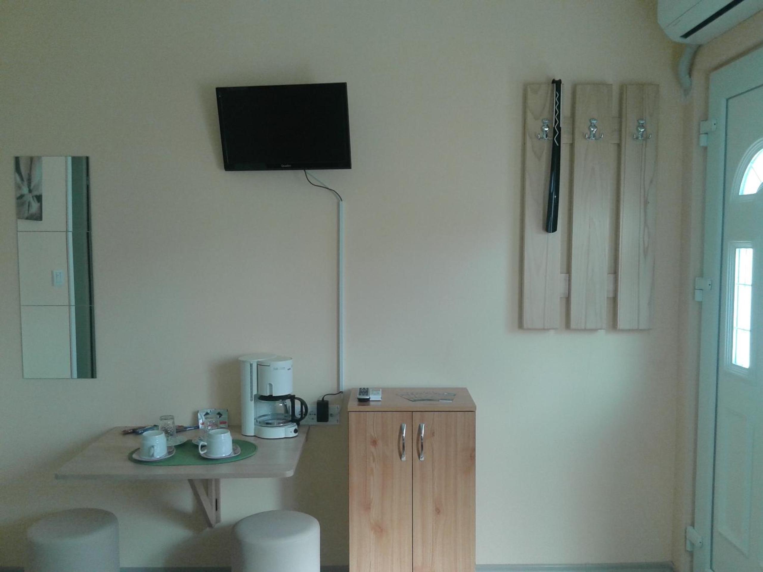 Photo 47