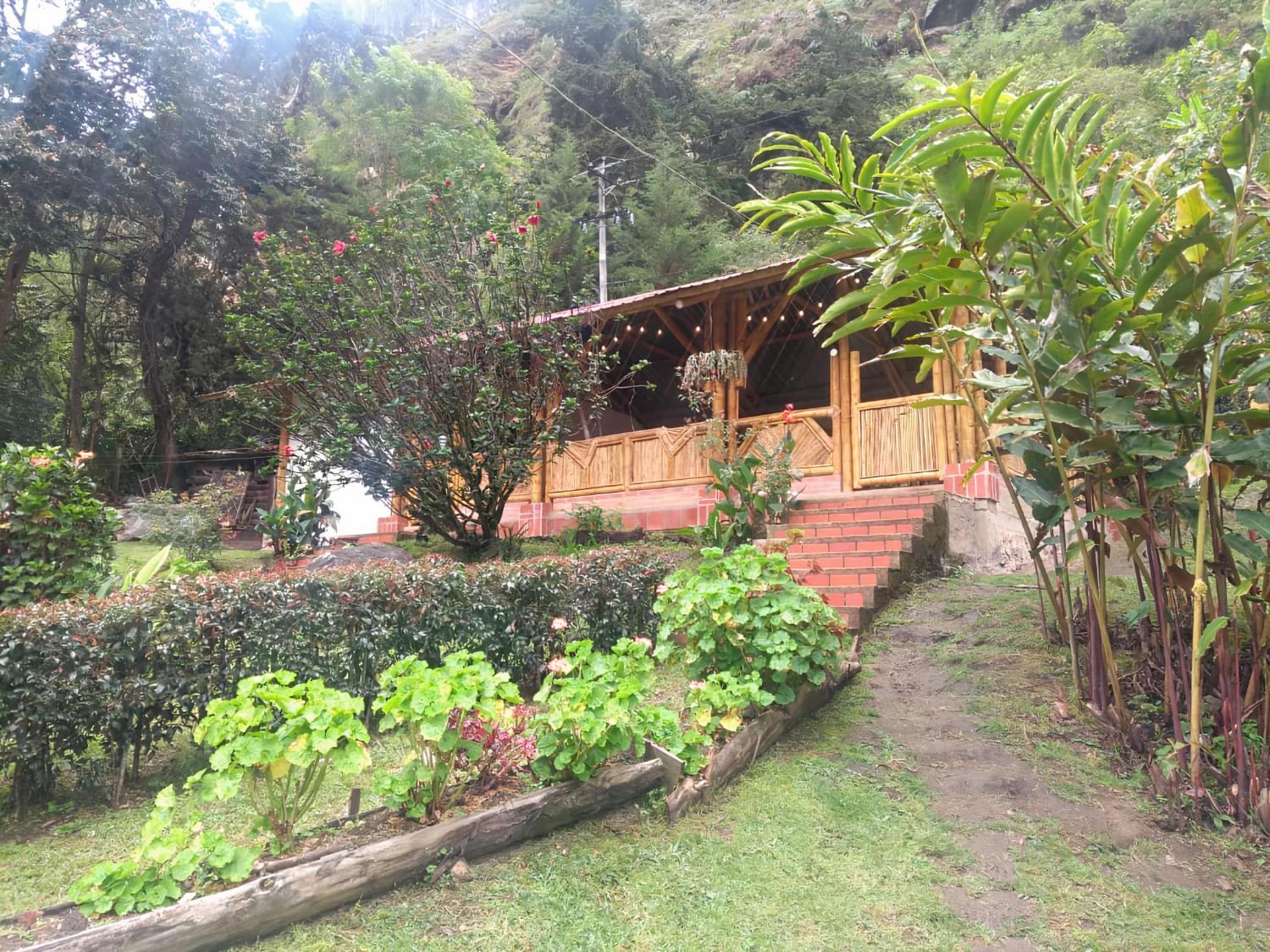 Hotel Campestre Rocas Del Paraíso