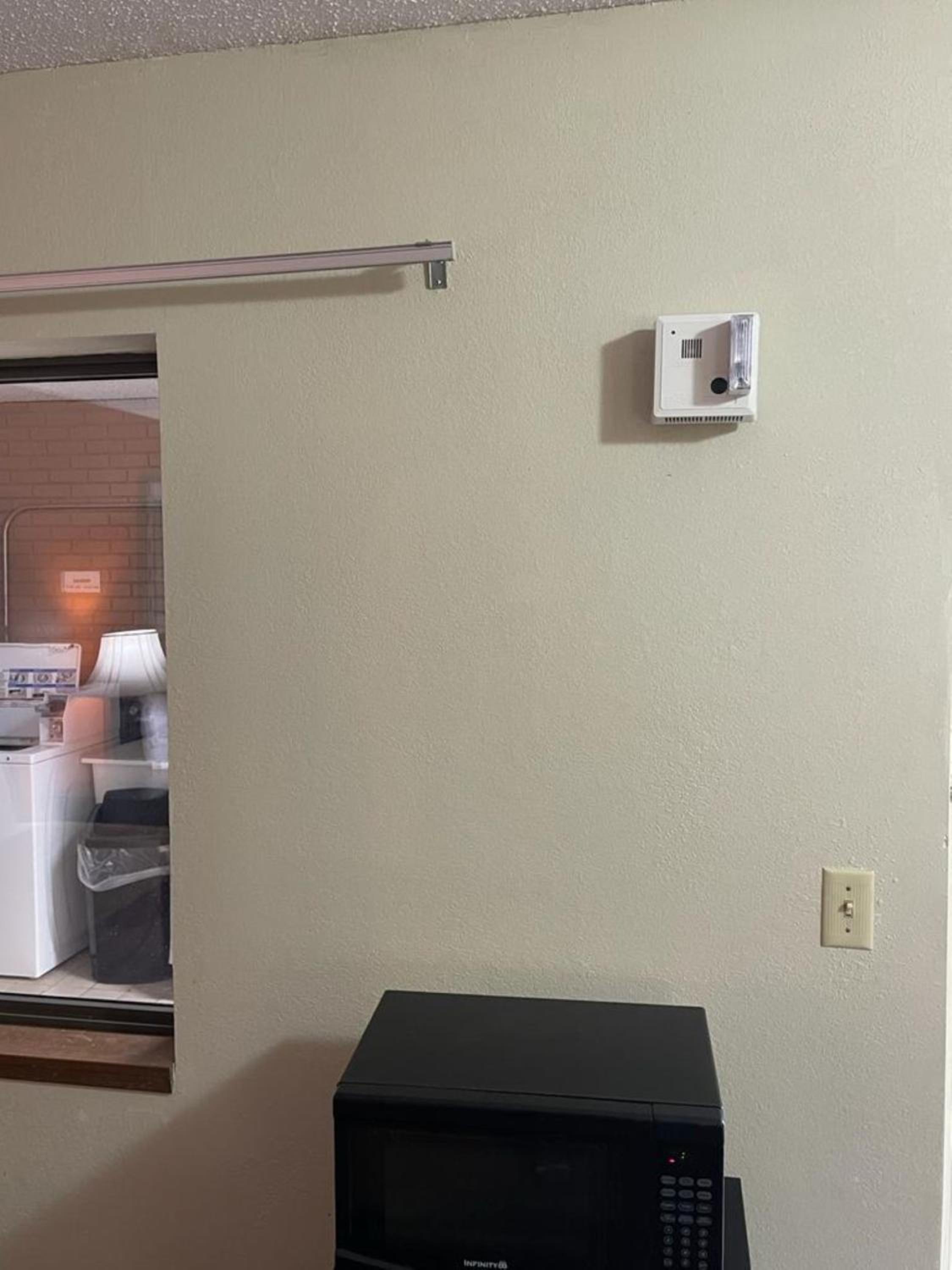 Emporia Vacations - Knights Inn  Suites Emporia - Property Image 24