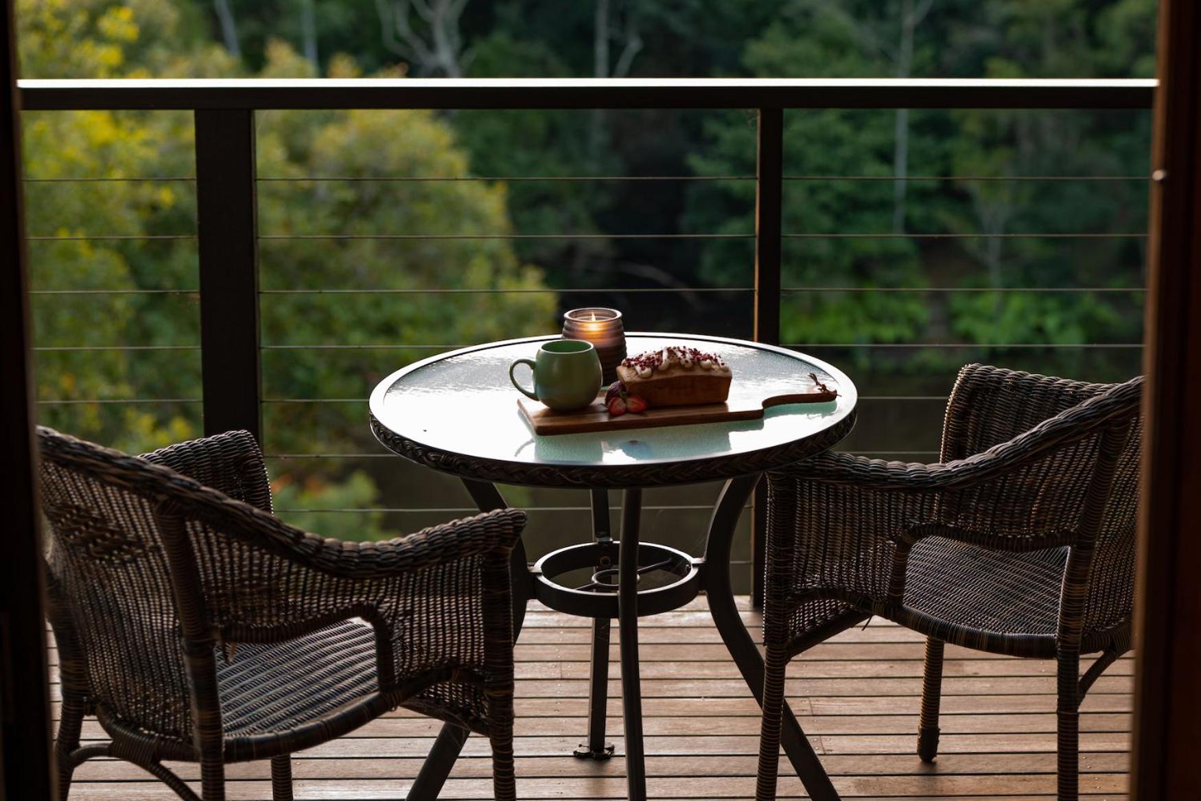 Whispering Valley Cottage Retreat
