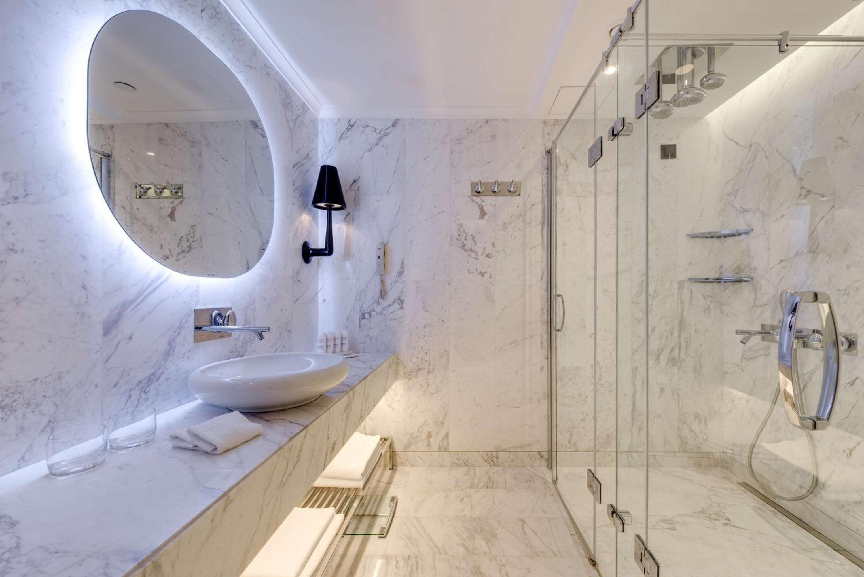 Radisson Blu Otel İstanbul Ottomare - Image 90