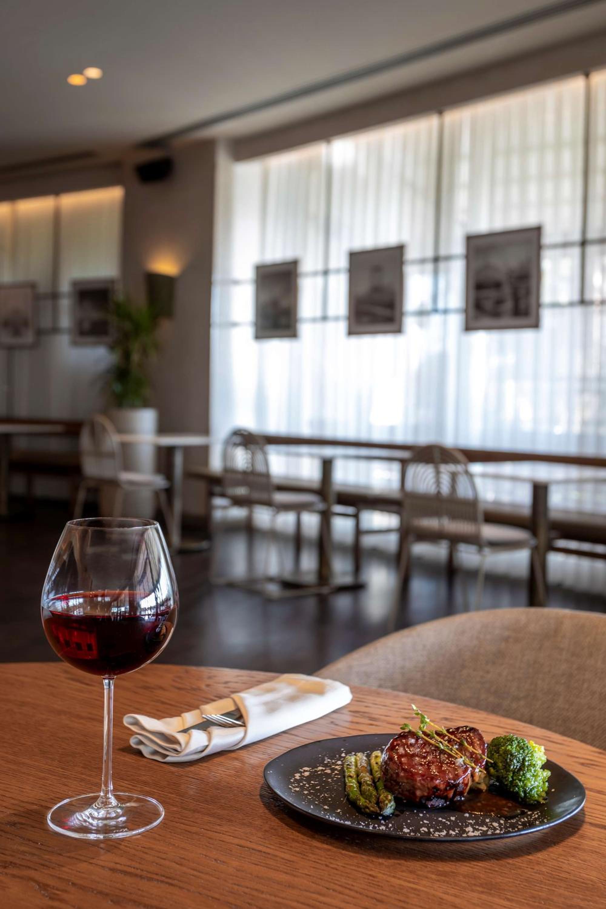 Radisson Blu Otel İstanbul Ottomare - Image 101