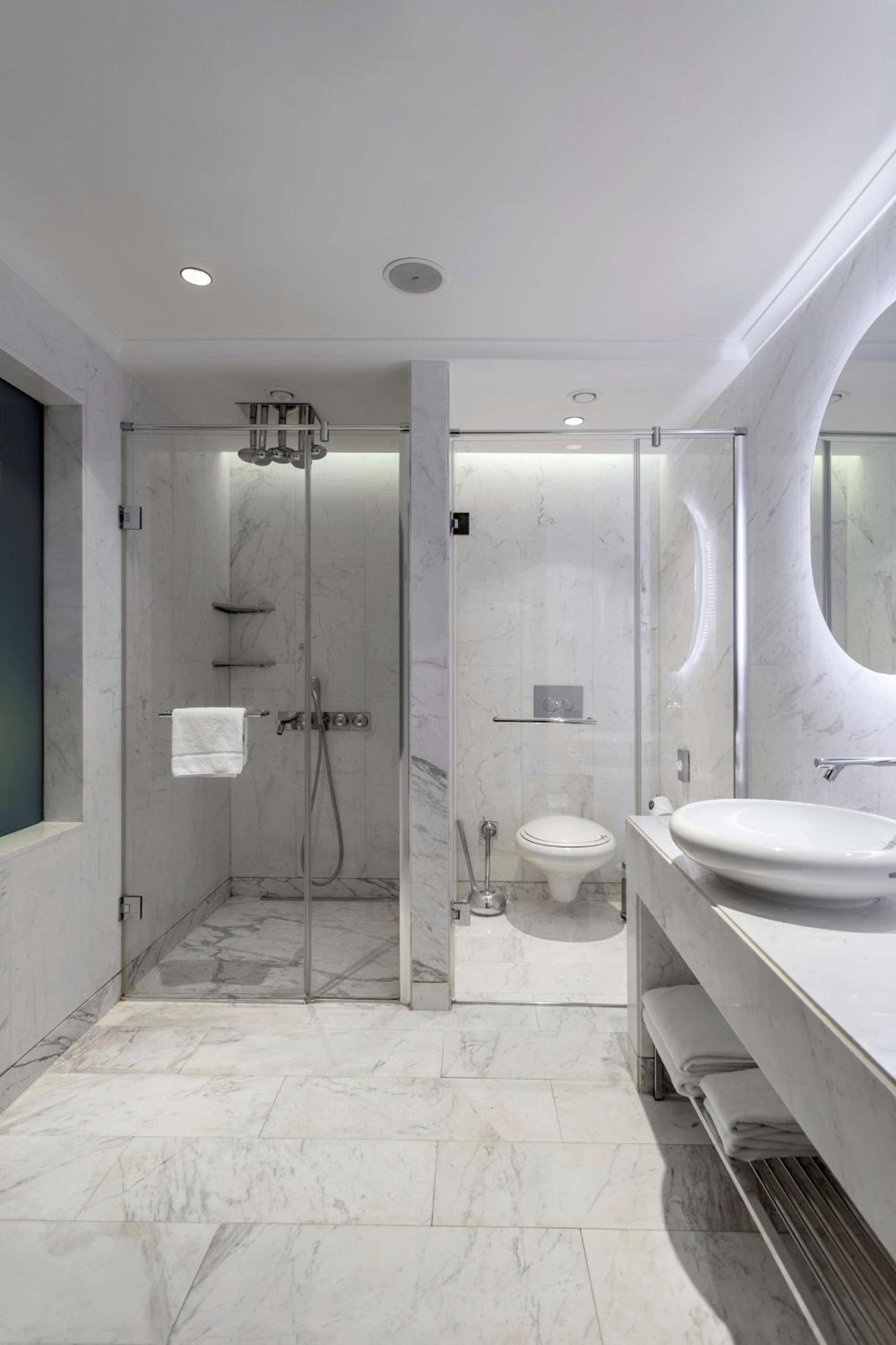 Radisson Blu Otel İstanbul Ottomare - Image 86