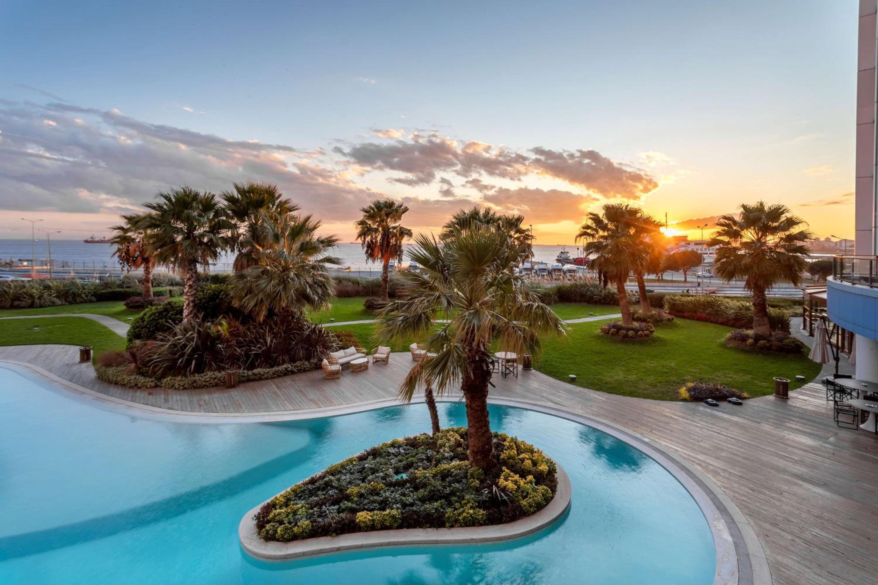 Radisson Blu Otel İstanbul Ottomare - Image 114