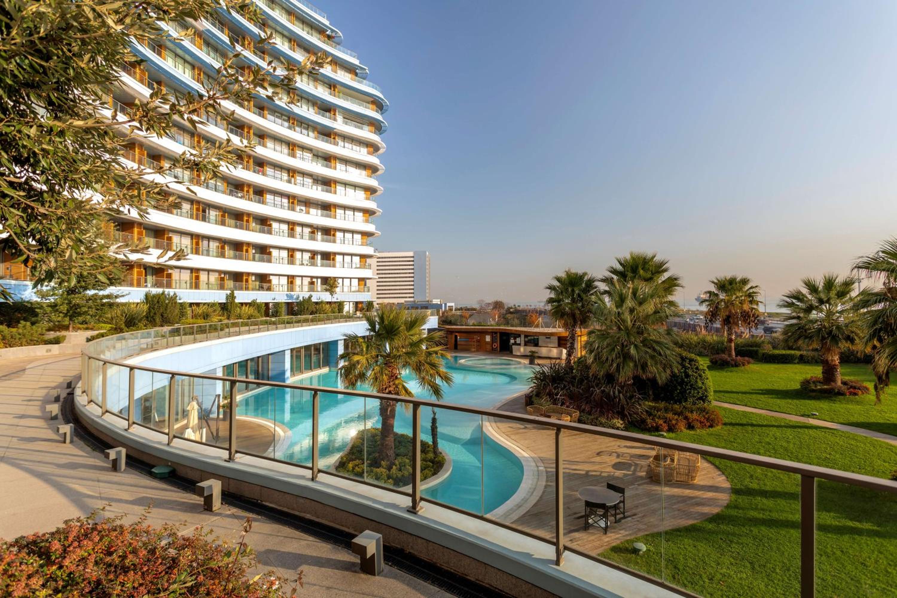 Radisson Blu Otel İstanbul Ottomare - Image 117