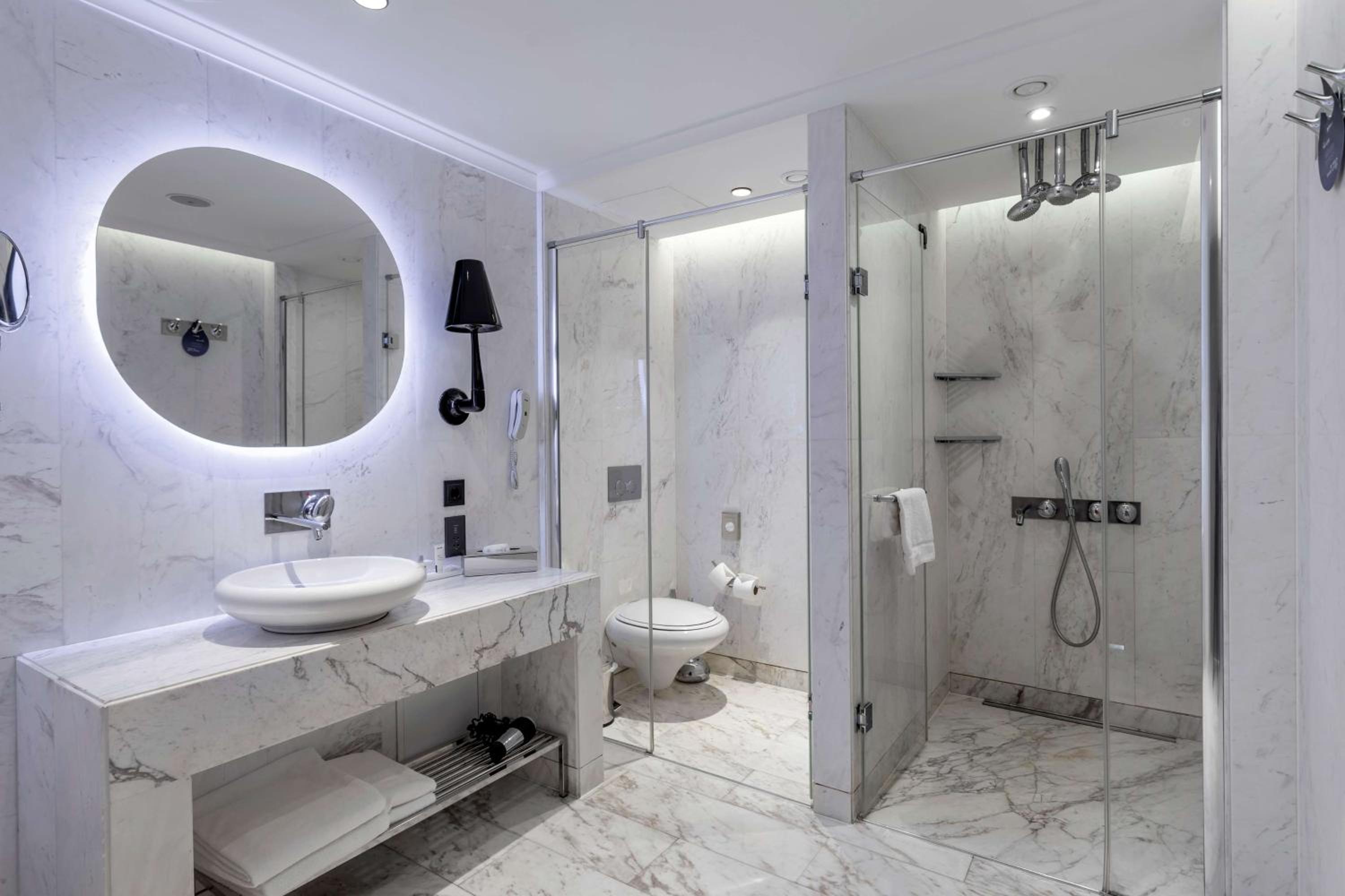 Radisson Blu Otel İstanbul Ottomare - Image 92