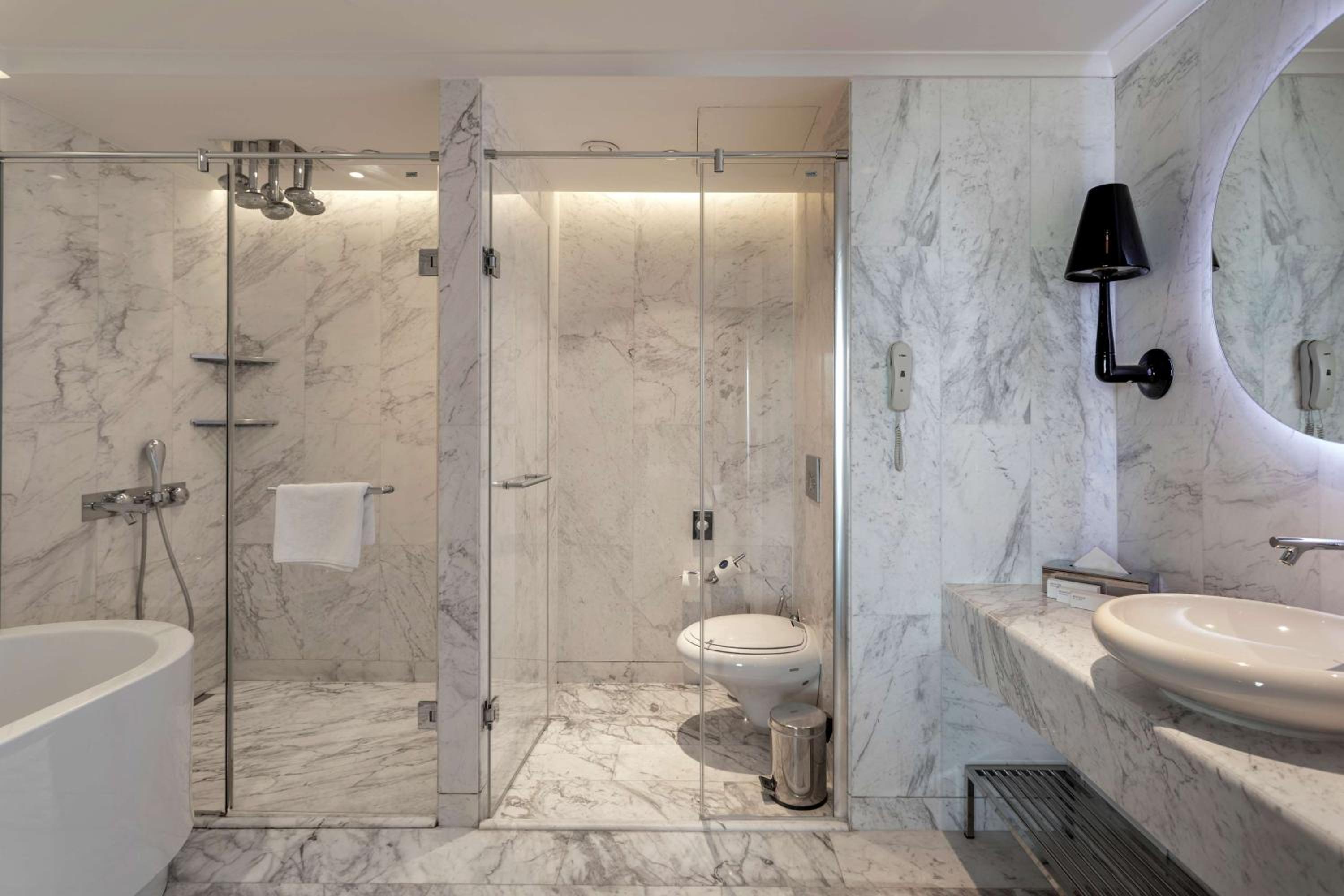 Radisson Blu Otel İstanbul Ottomare - Image 93