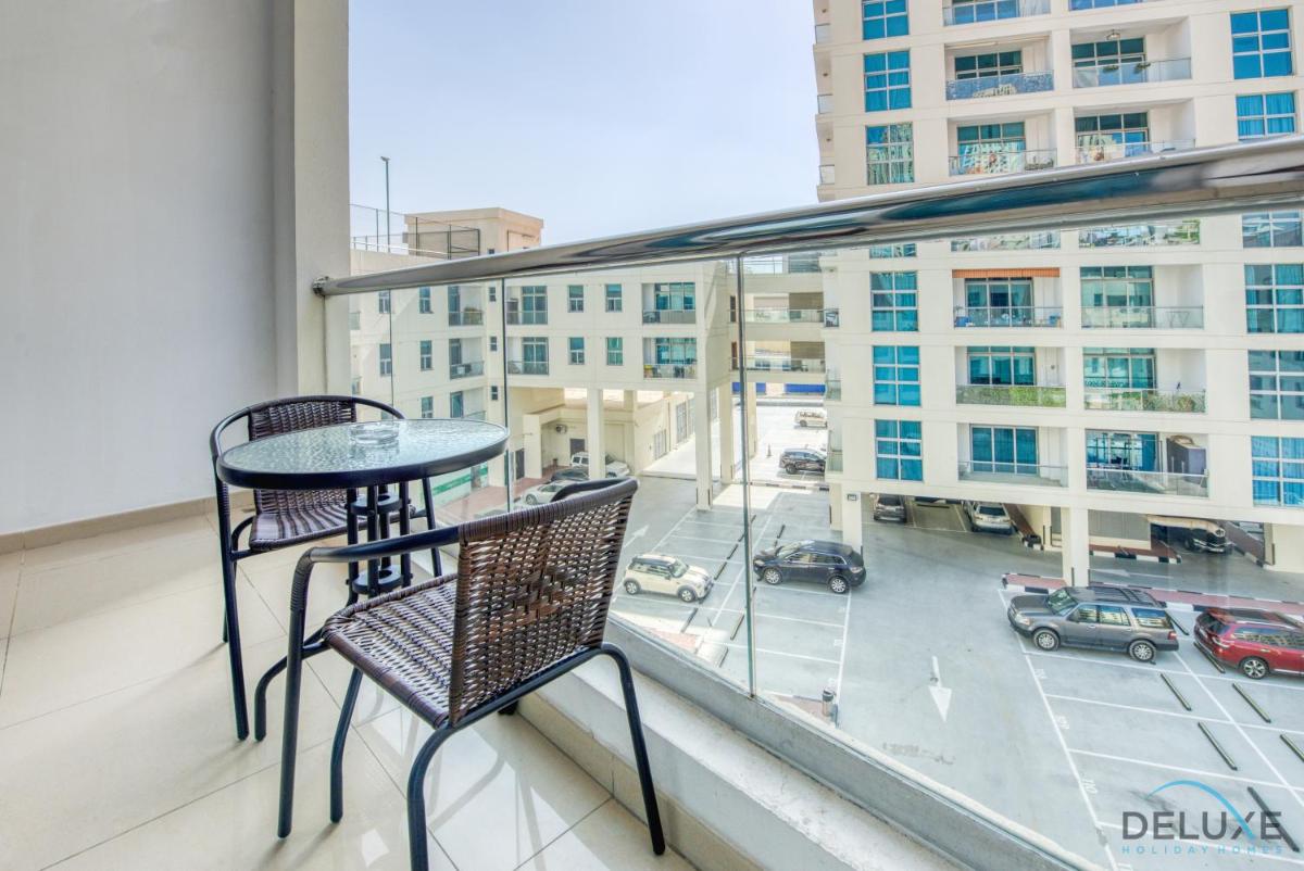 Captivating 1BR at DEC Towers Dubai Marina by Deluxe Holiday Homes
