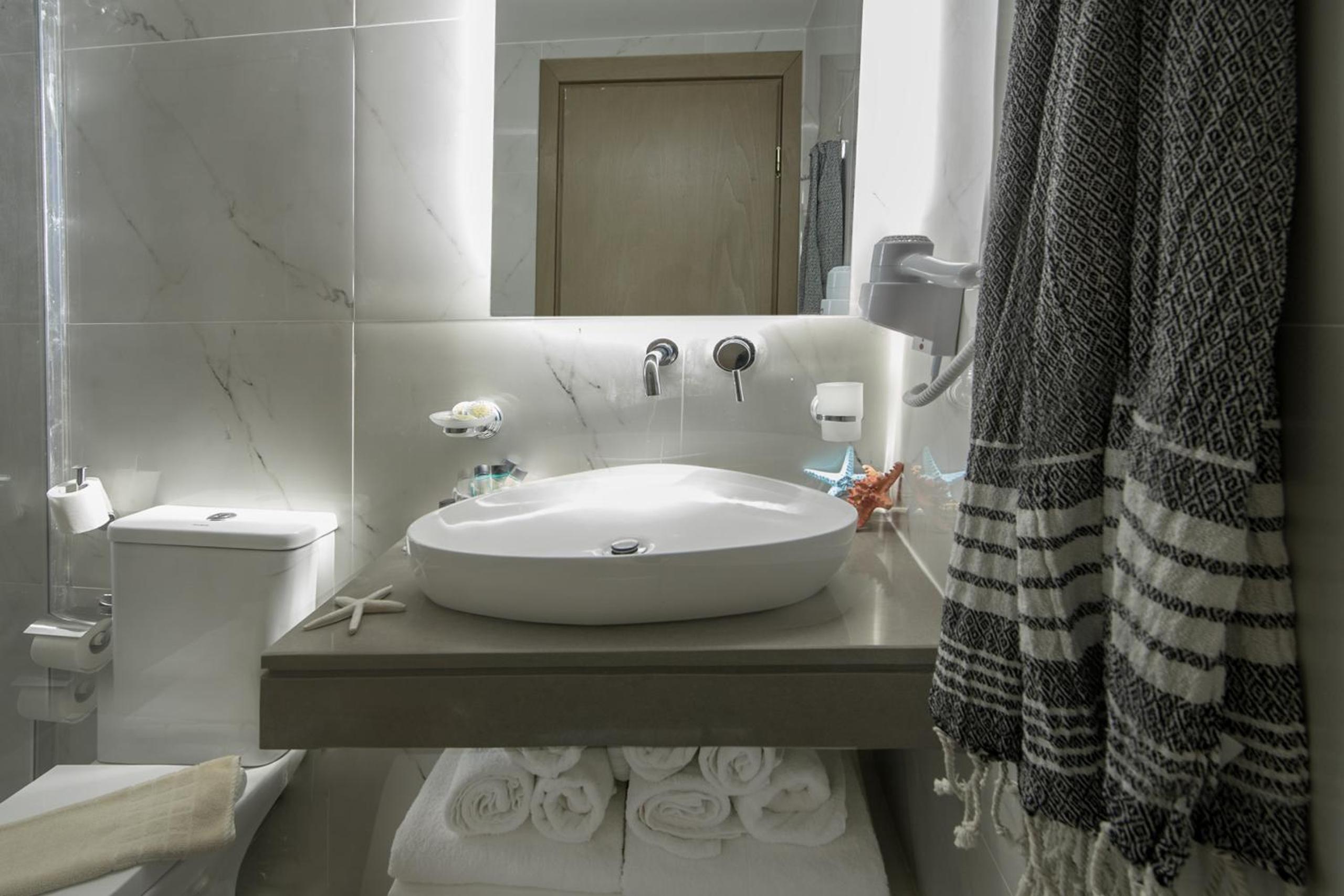 Coral Apts - Hotelia Hospitality Group