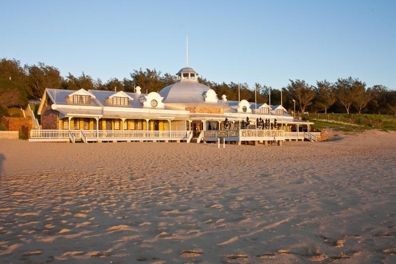 Santos Beach Pavilion - Flat B