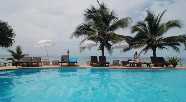 Lanta Paradise Beach Resort