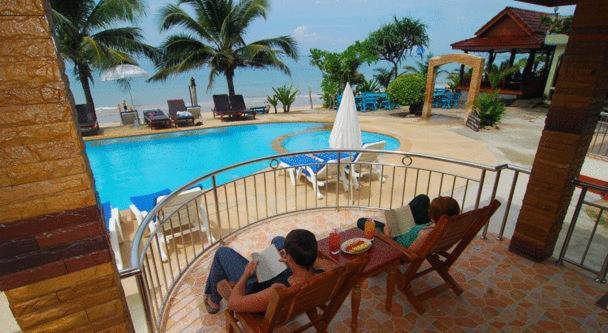 Lanta Paradise Beach Resort