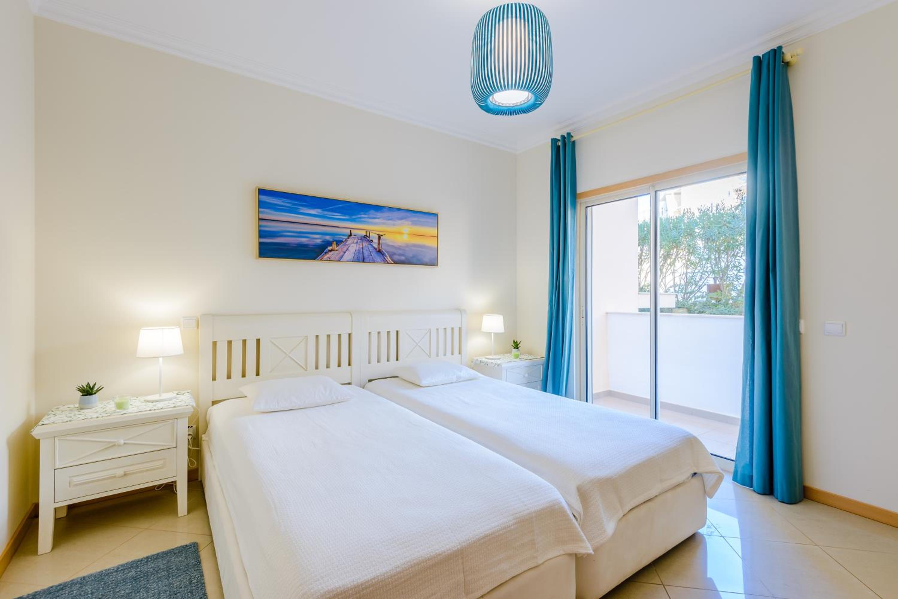 BnB Homes Ocean view Apartment with huge sunny Terrace, 2 Swimming pools & Tennis court view 4