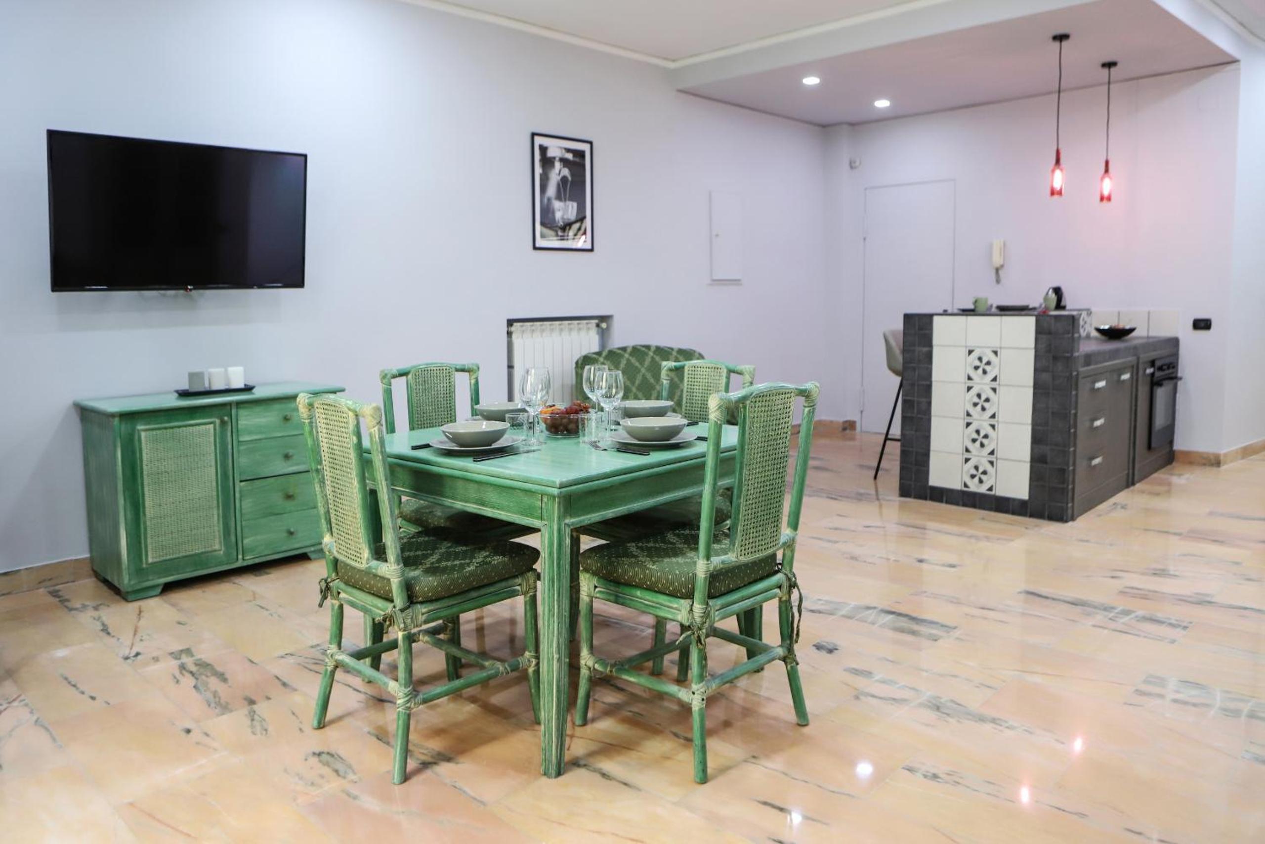 Modern Apartment at Piazza del Gesu' by Wonderful Italy photo 5