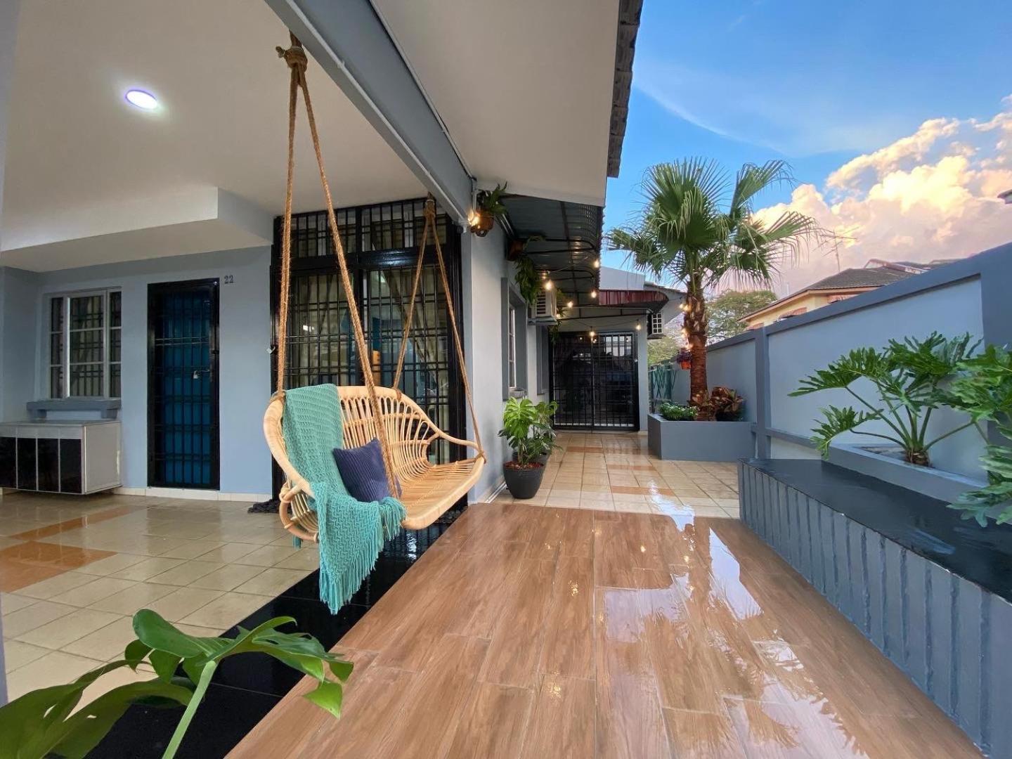 Do not book, property was sold