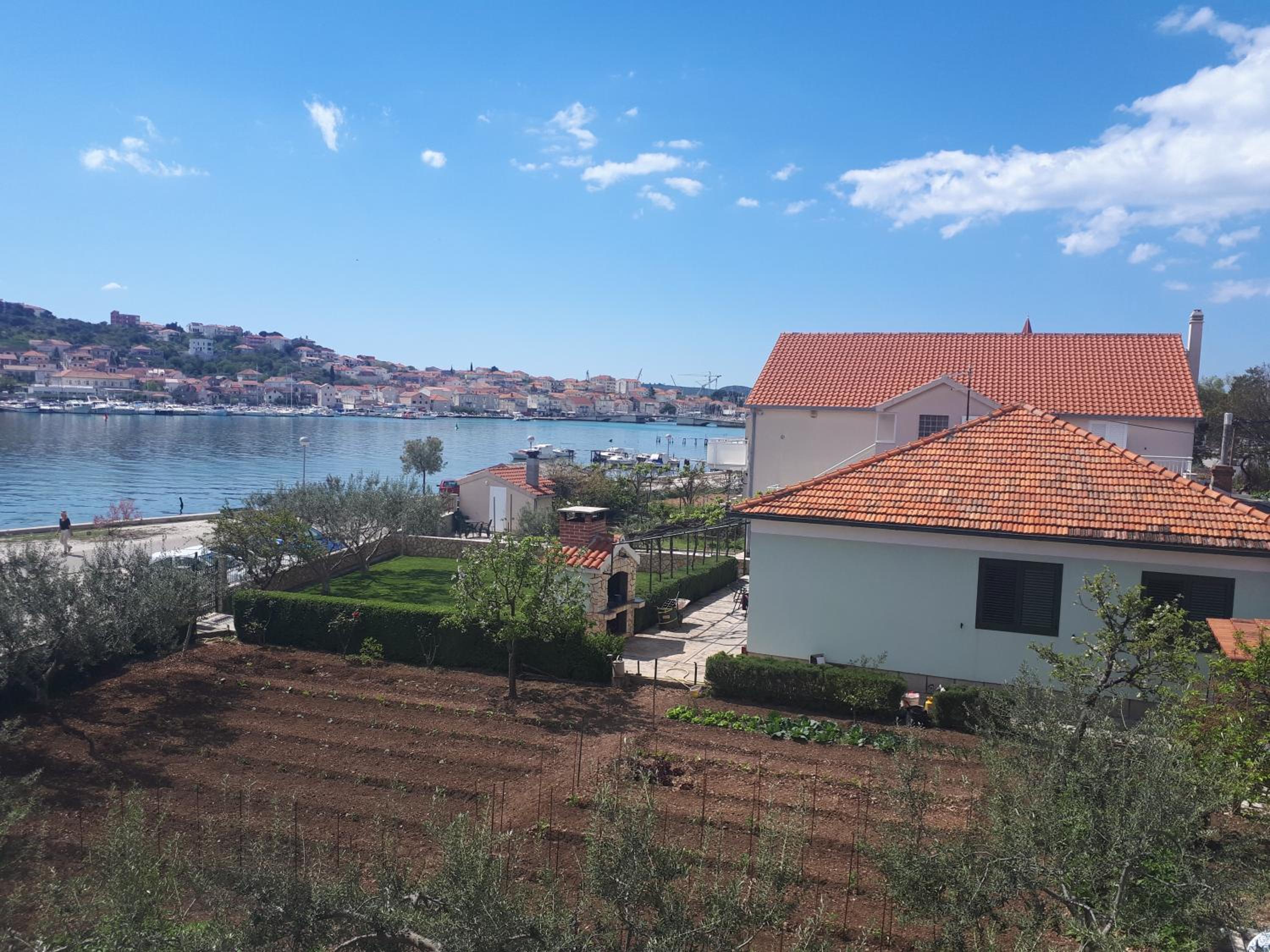 House Petar by sea view 4